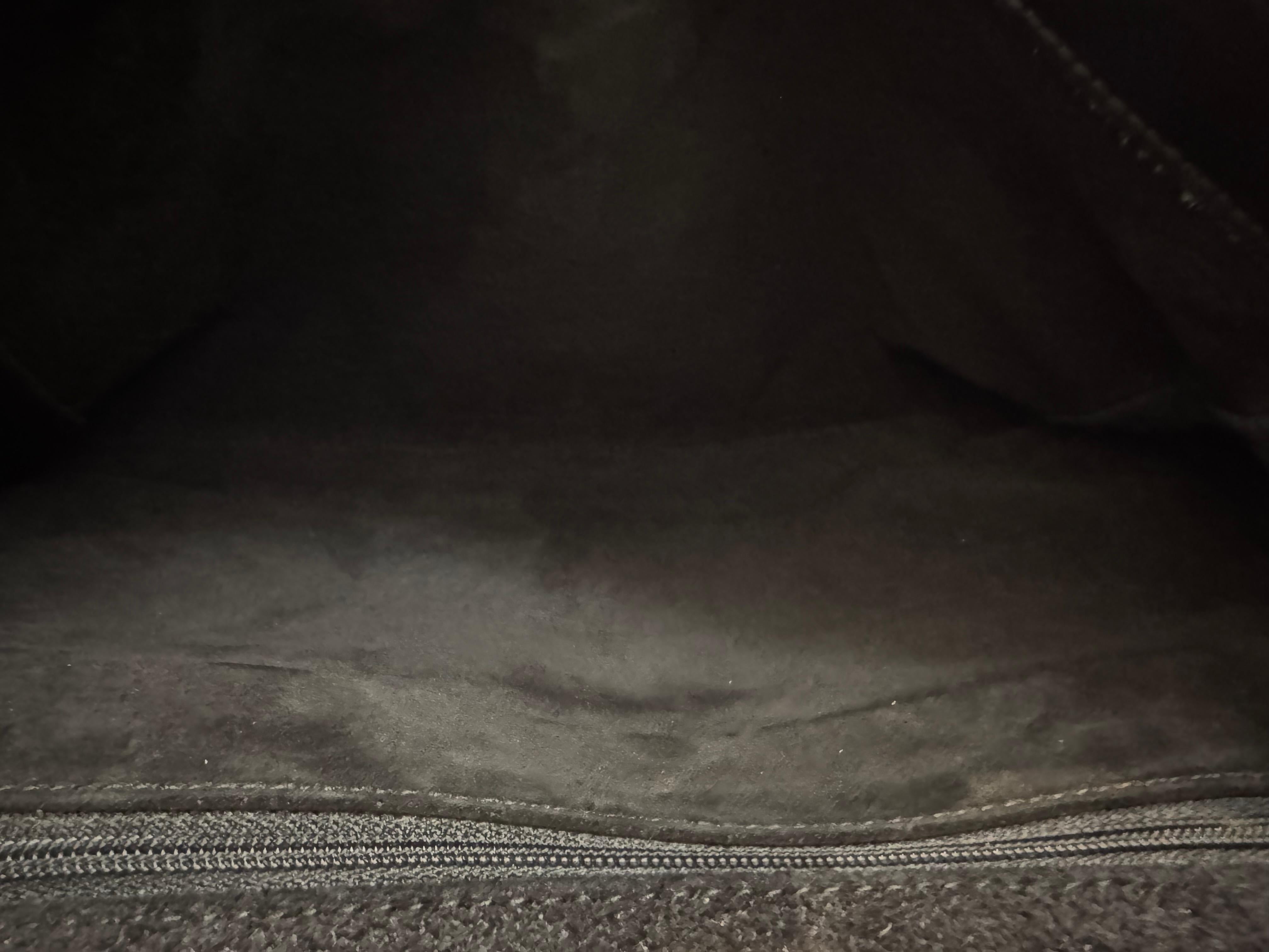 Vintage des années 1980 Sac à bandoulière en daim GUCCI Noir en vente 6