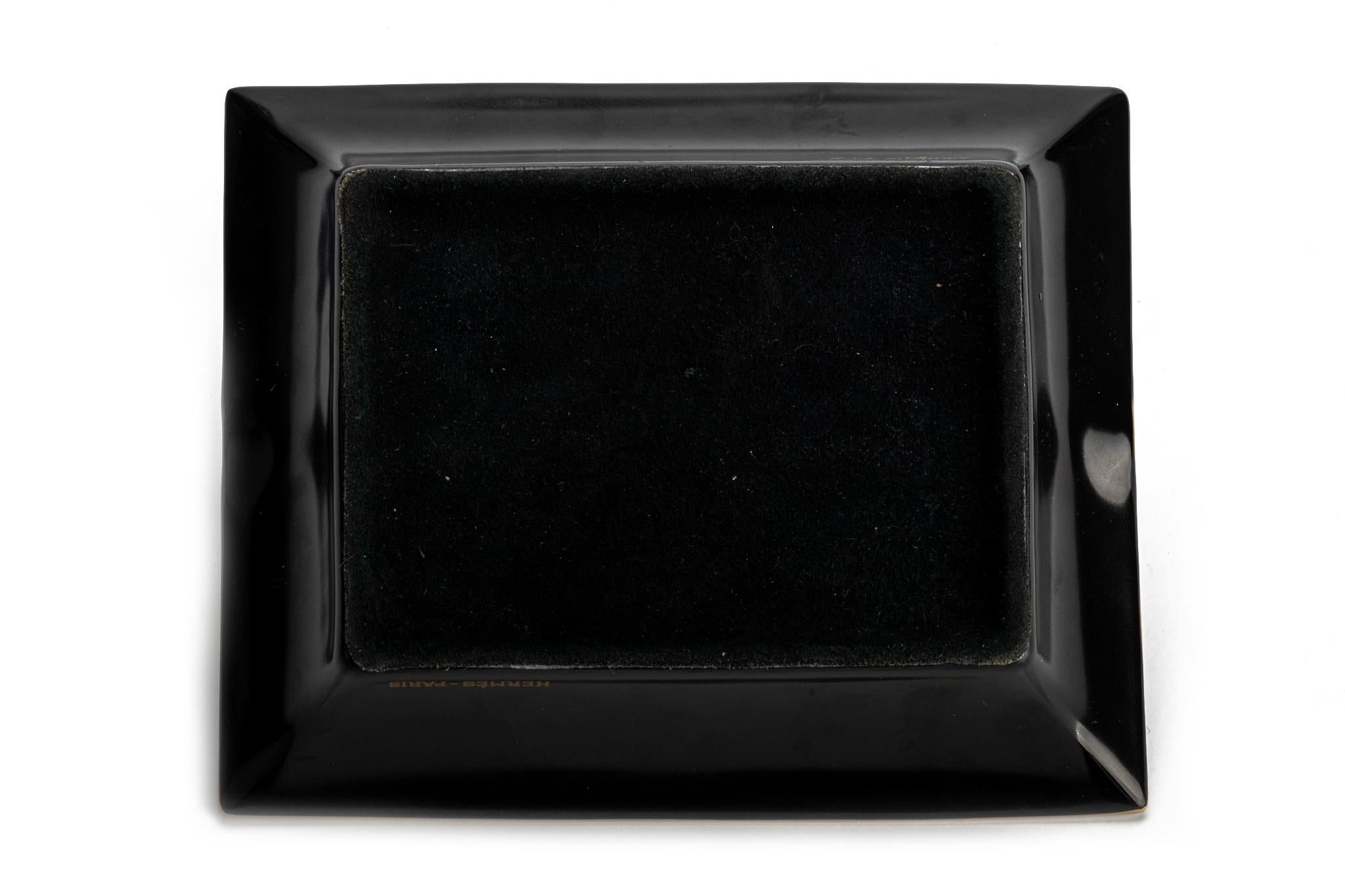 1980's Vintage Hermes Rare Black Porcelain Fan Ashtray For Sale 1