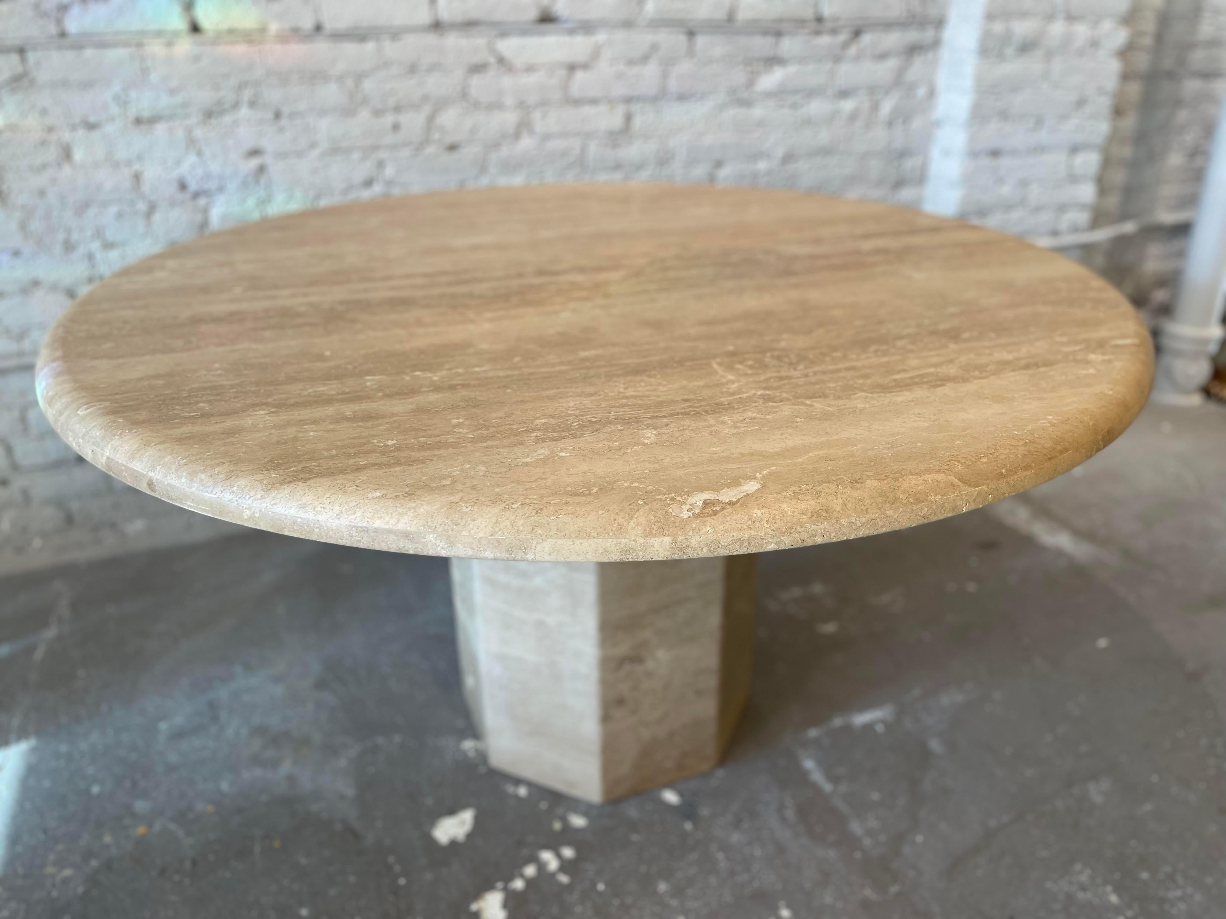 1980s Vintage Honed Walnut Travertine Dining/Entry Table For Sale 4
