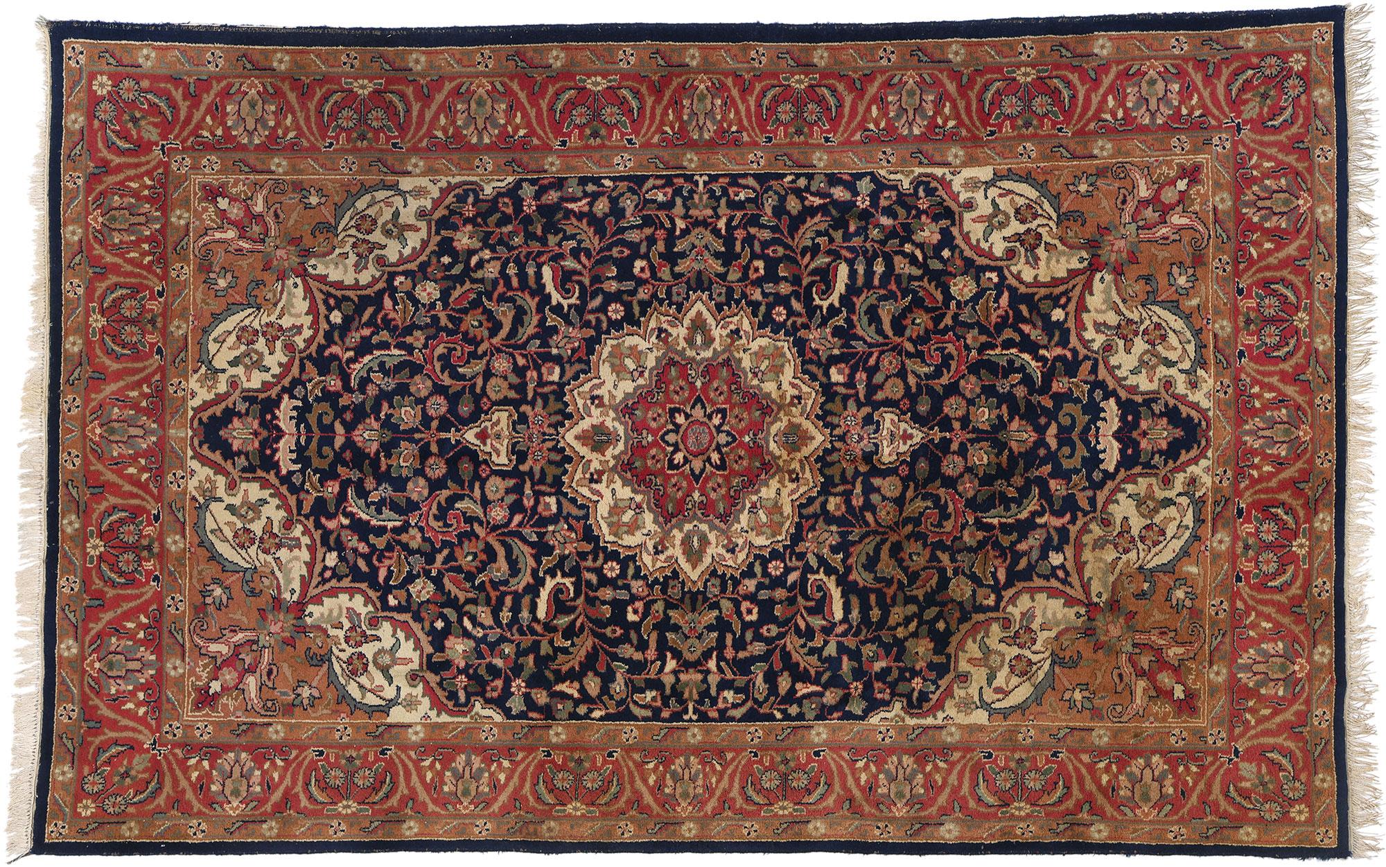 1980s Vintage Indian Isfahan Rug For Sale 2