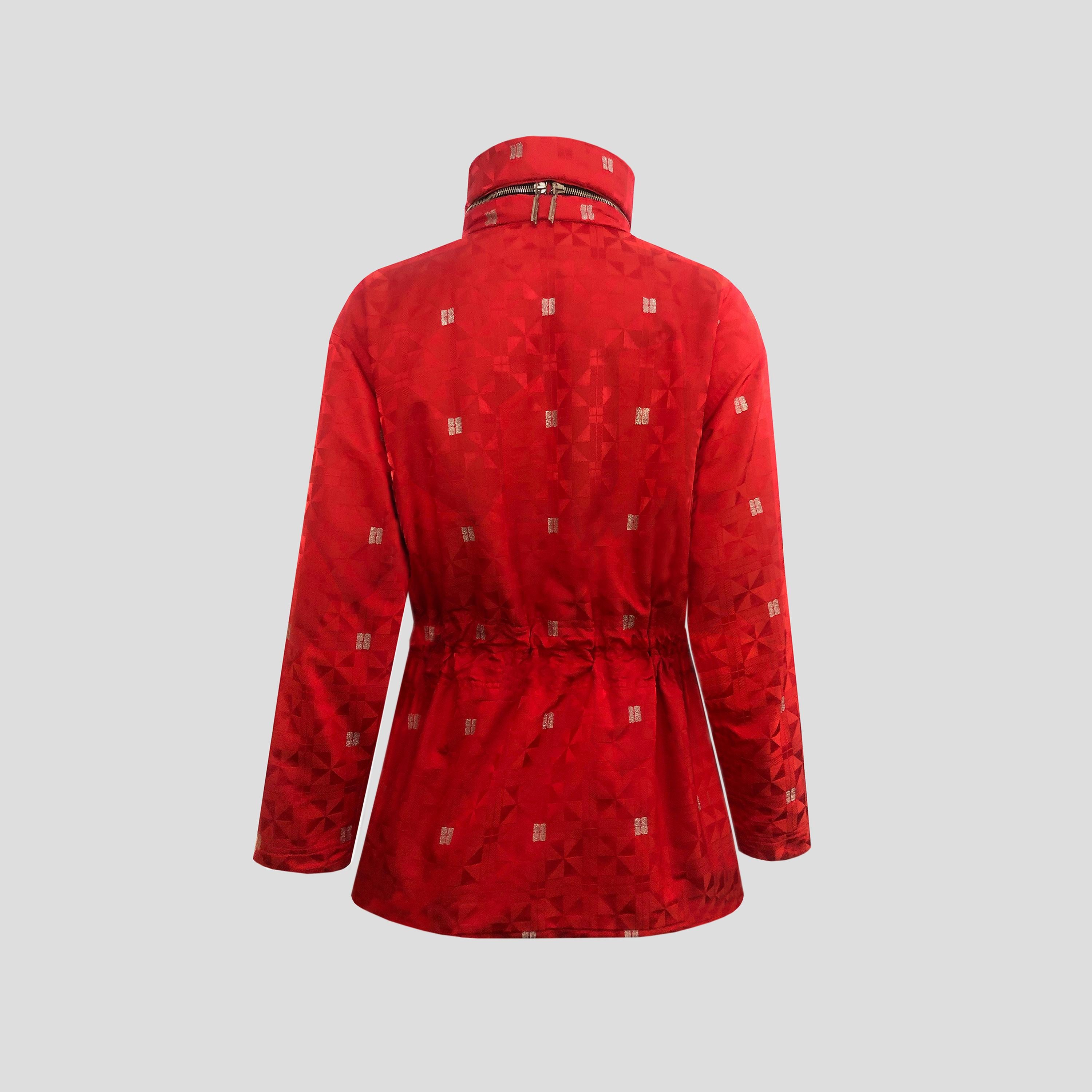 Gray 1980s Vintage Jacket - Red & Silver Geometric Sheen Coated Cotton - Fully Lined For Sale