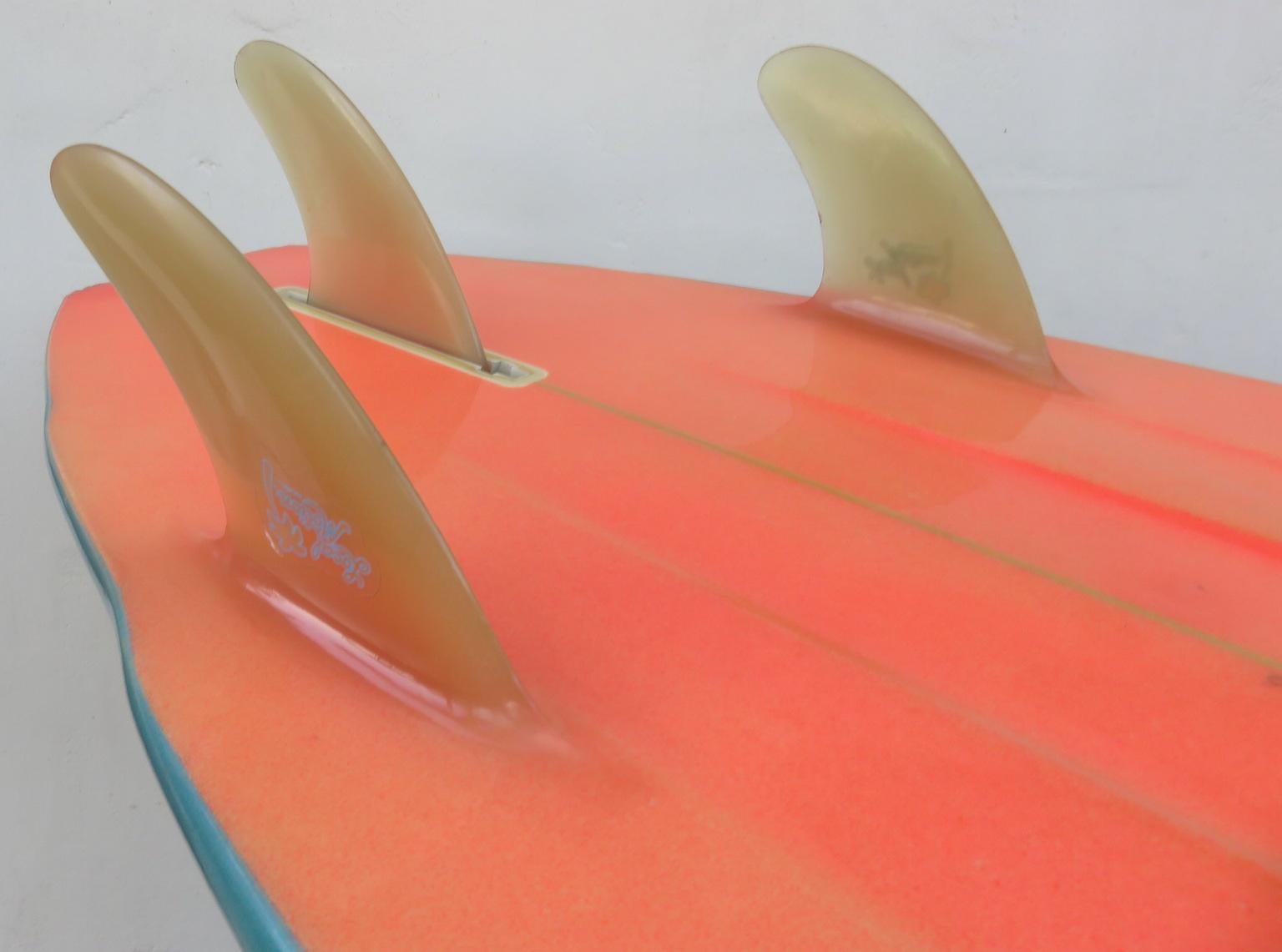 1980s Vintage Local Motion Surfboard by Robin Prodanovich In Good Condition In Haleiwa, HI