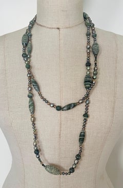 1980s Vintage Long Necklace with Serpentine Jasper and Baroque Pearls