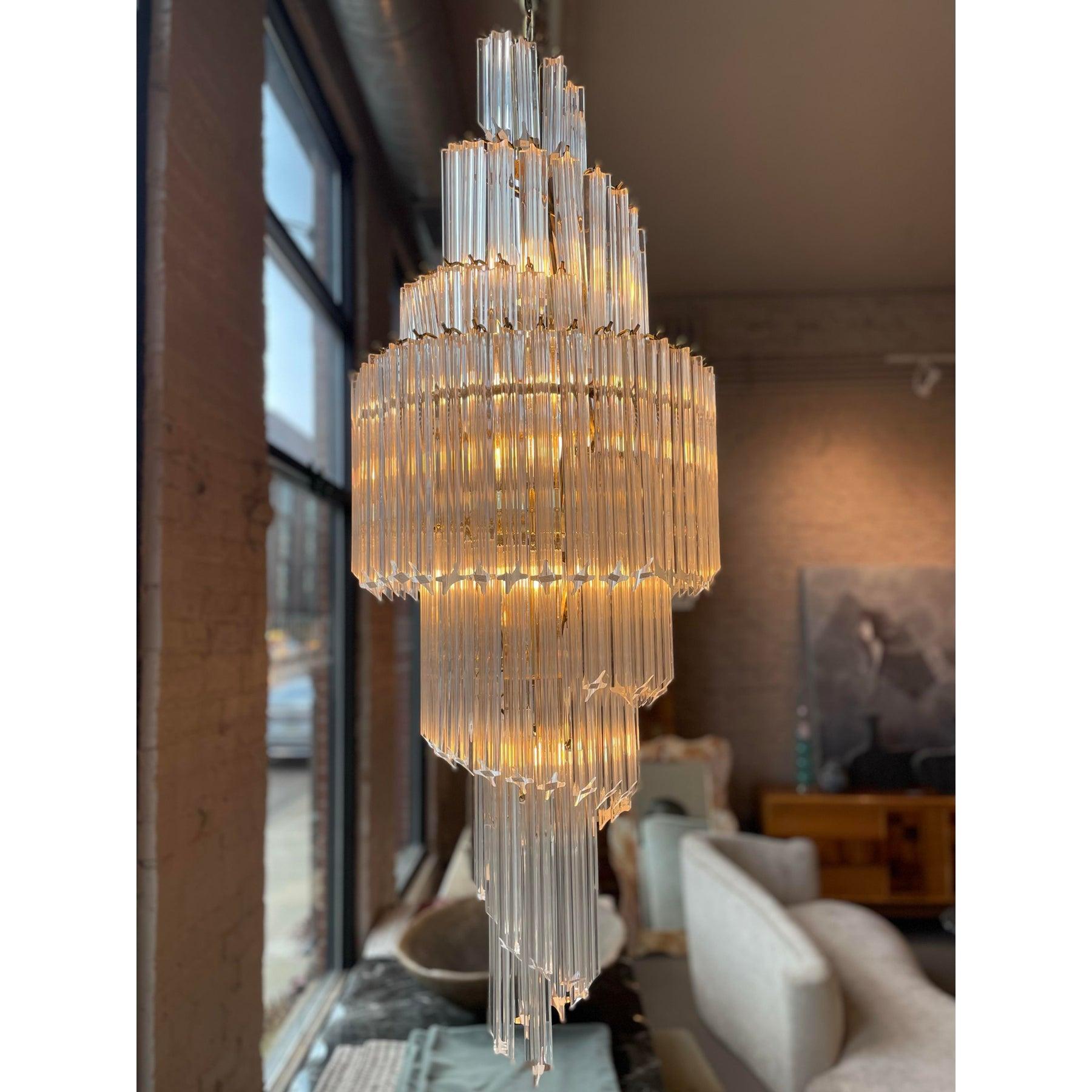 1980s Vintage Lucite Spiral Chandelier For Sale 3