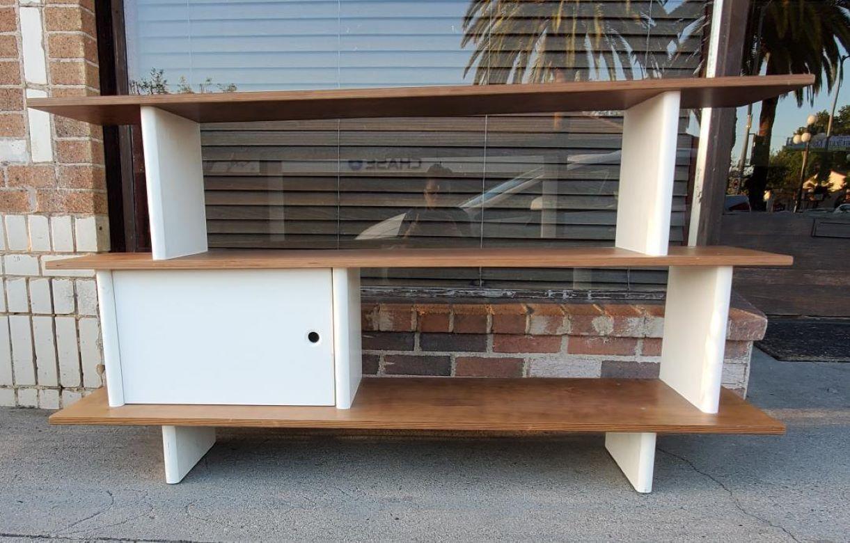 1980s Vintage Modular Bookshelf Unit Manner of Charlotte Perriand and Pierre Jea For Sale 8