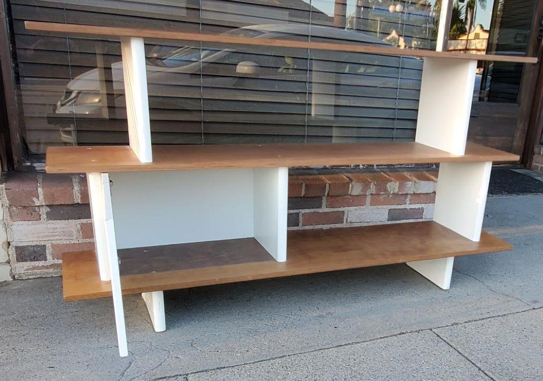 Mid-Century Modern 1980s Vintage Modular Bookshelf Unit Manner of Charlotte Perriand and Pierre Jea For Sale
