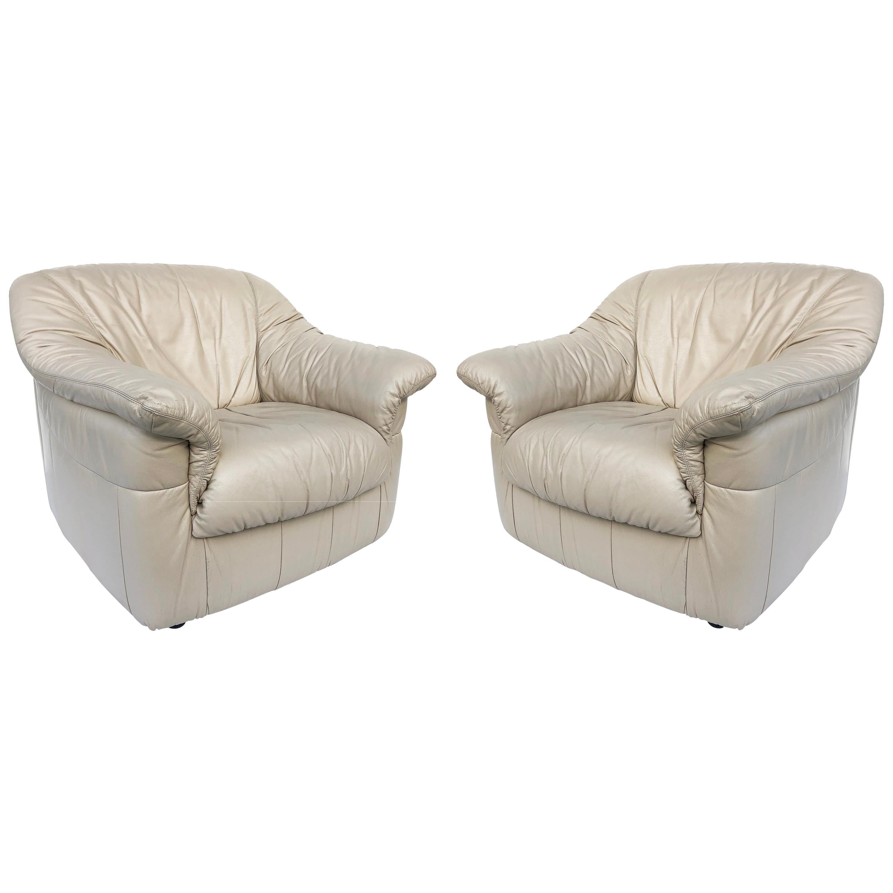 1980s Vintage Overscale Leather Club Lounge Chairs, a Pair