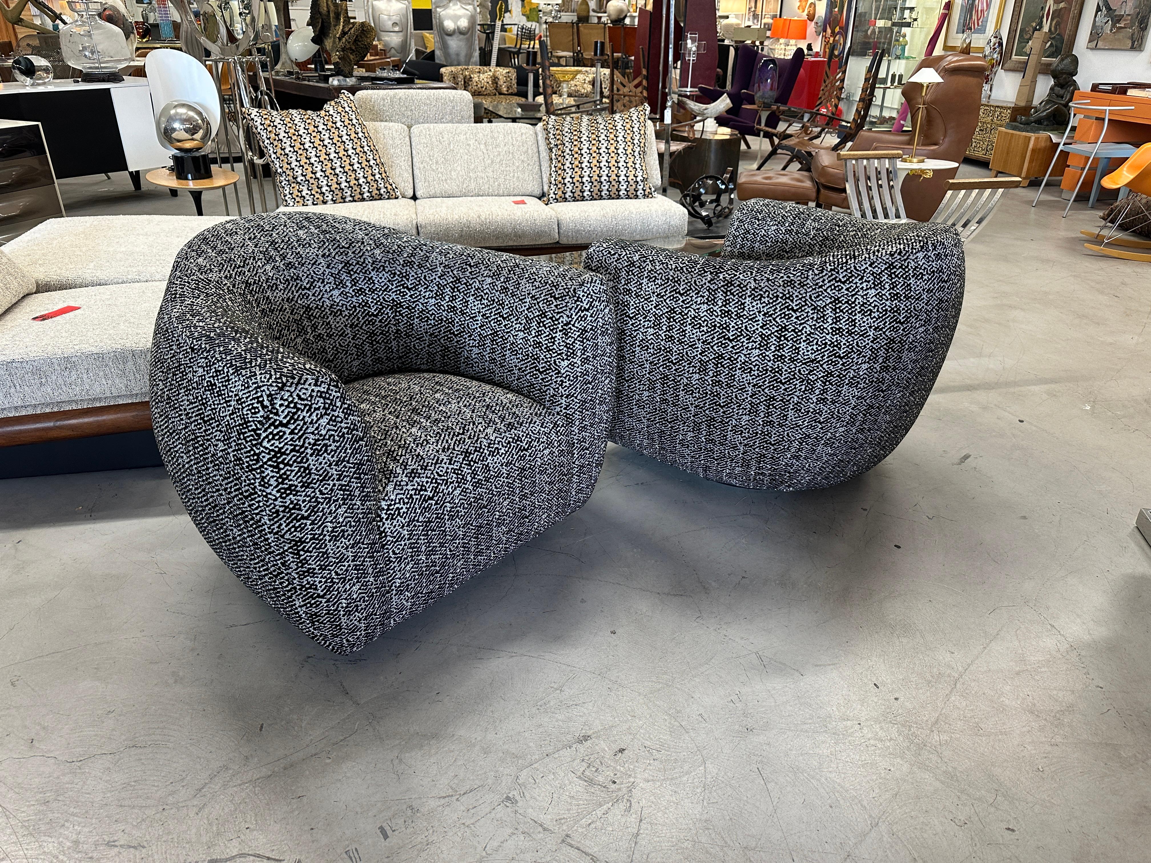 Late 20th Century 1980’s Vintage Oversized Swivel Chairs Reupholstered in Pollack/Weitzner Fabric For Sale