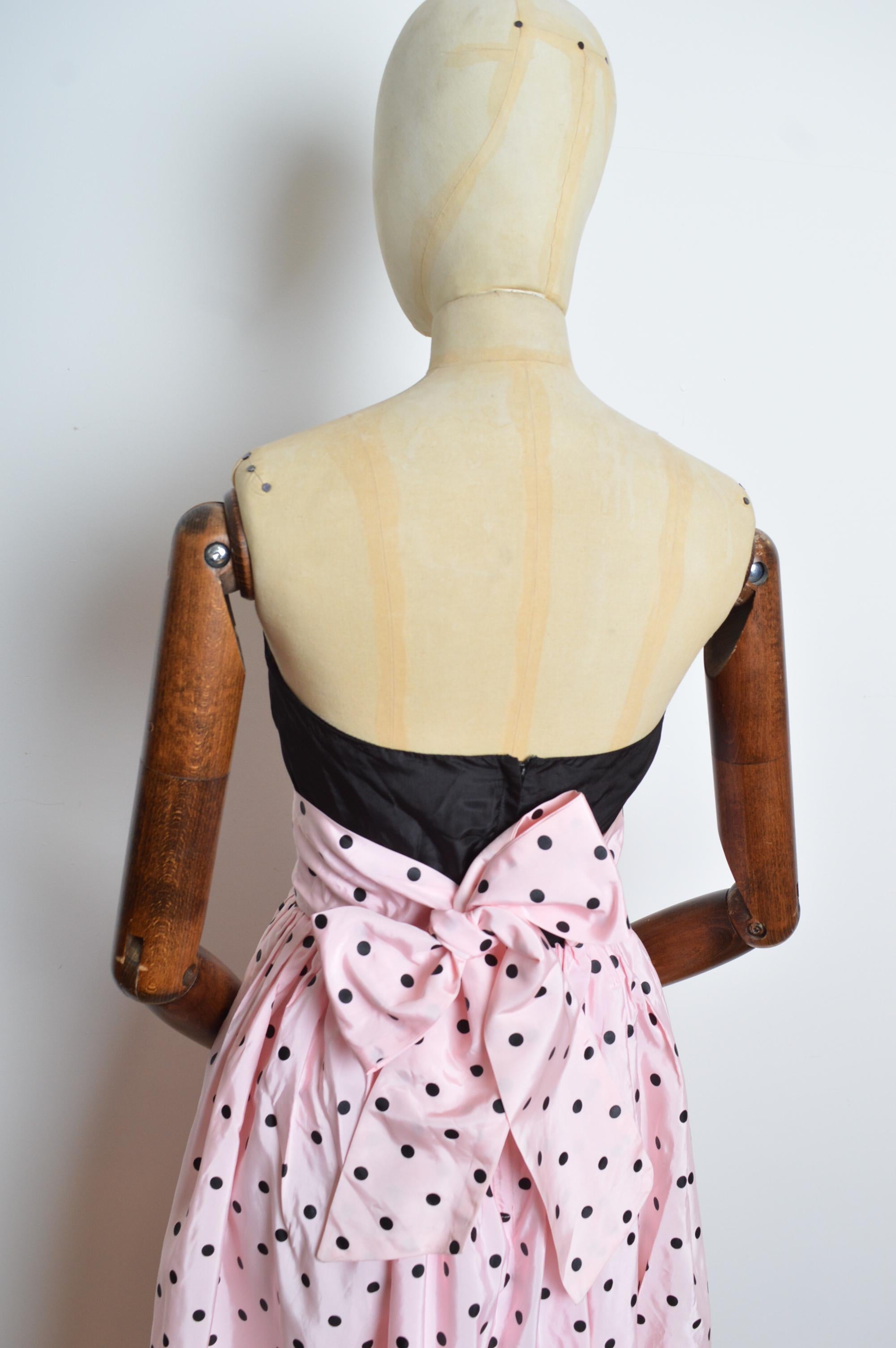 1980's Vintage Pastel Pink Taffeta Strapless Polka Dot Cocktail Party Dress For Sale 3