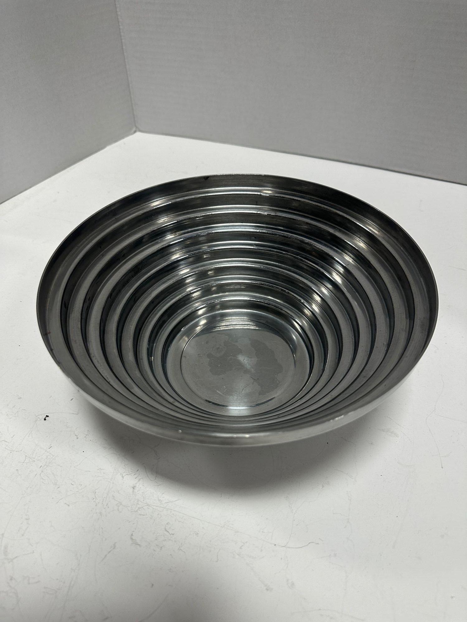 1980's Vintage Post Modern Stainless Steel Devo Maya Bowl Pewtertone by Mann In Excellent Condition For Sale In Van Nuys, CA