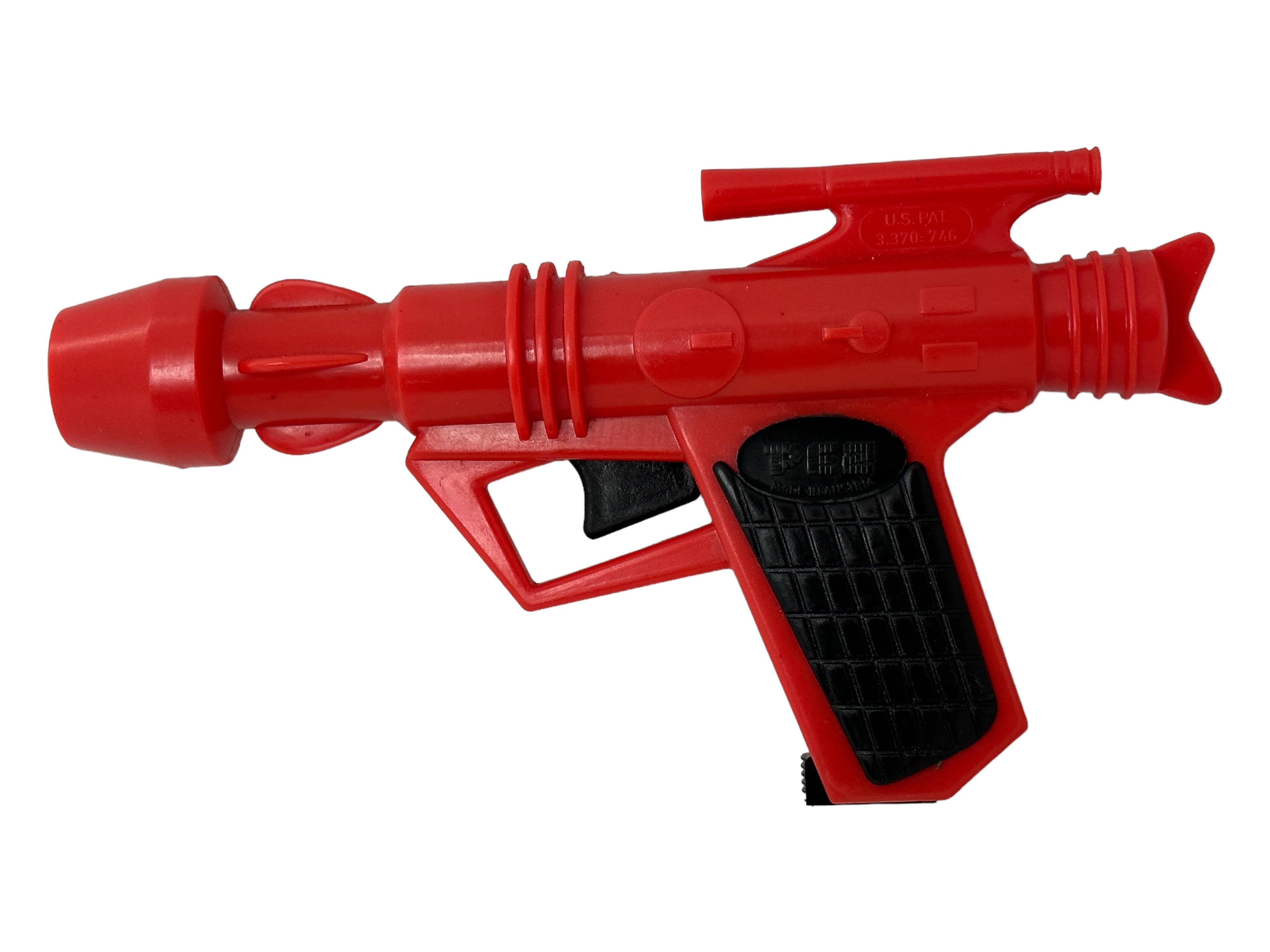1980s Vintage Red PEZ Space Gun Candy Dispenser U. S. Pat. 3.370.746 For Sale