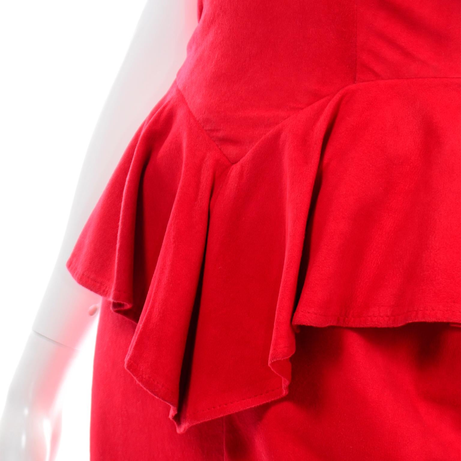 1980s Vintage Red Vakko Suede Peplum Strapless Dress For Sale 2