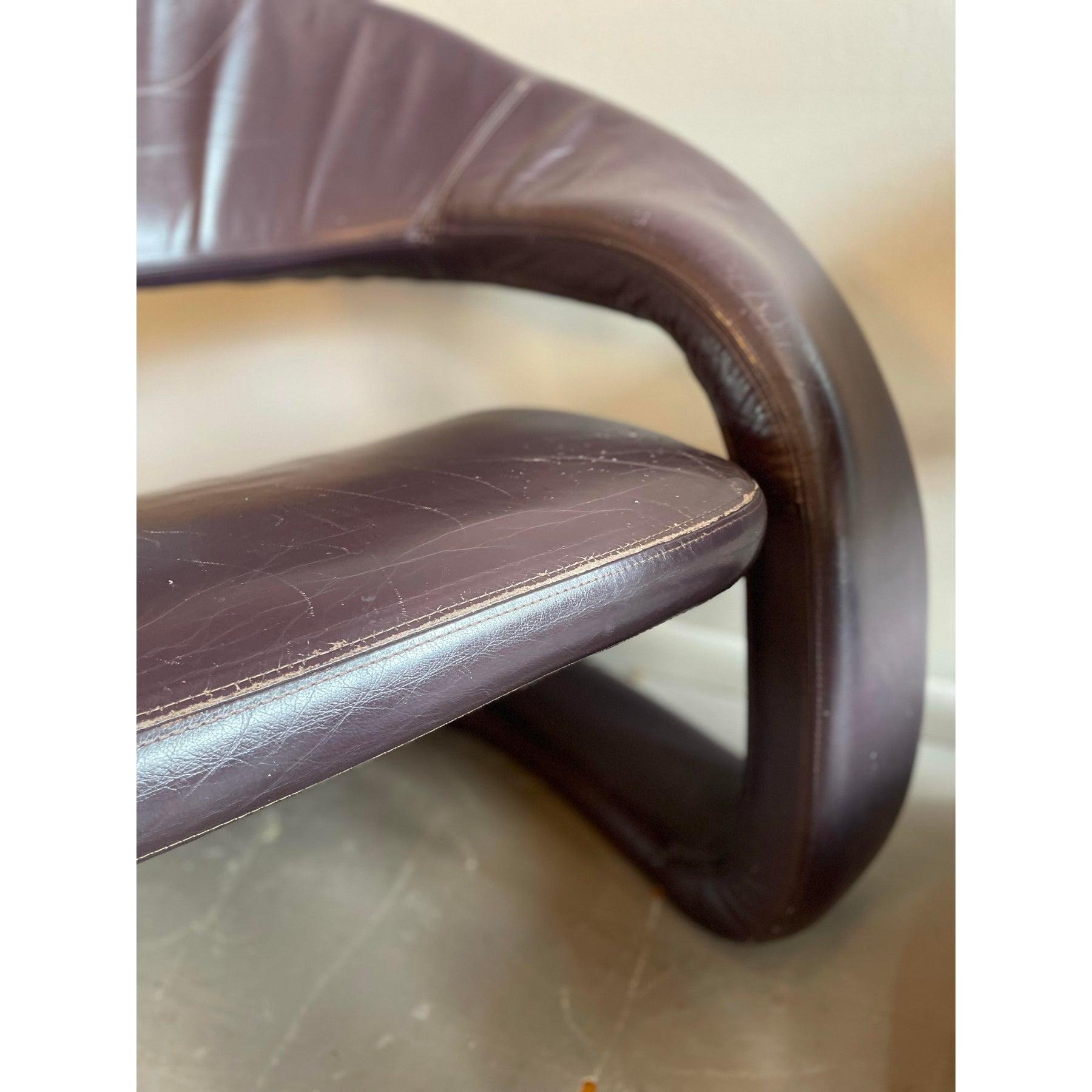 Postmoderne Paire de chaises Jaymar en cuir sculptural Vintage des années 1980 en vente