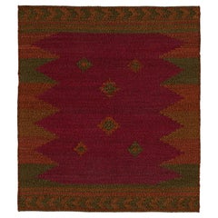 1980er Jahre Vintage Sofreh Kelim-Teppich in Maroon, Grün mit geometrischem Muster von Teppich & Kelim