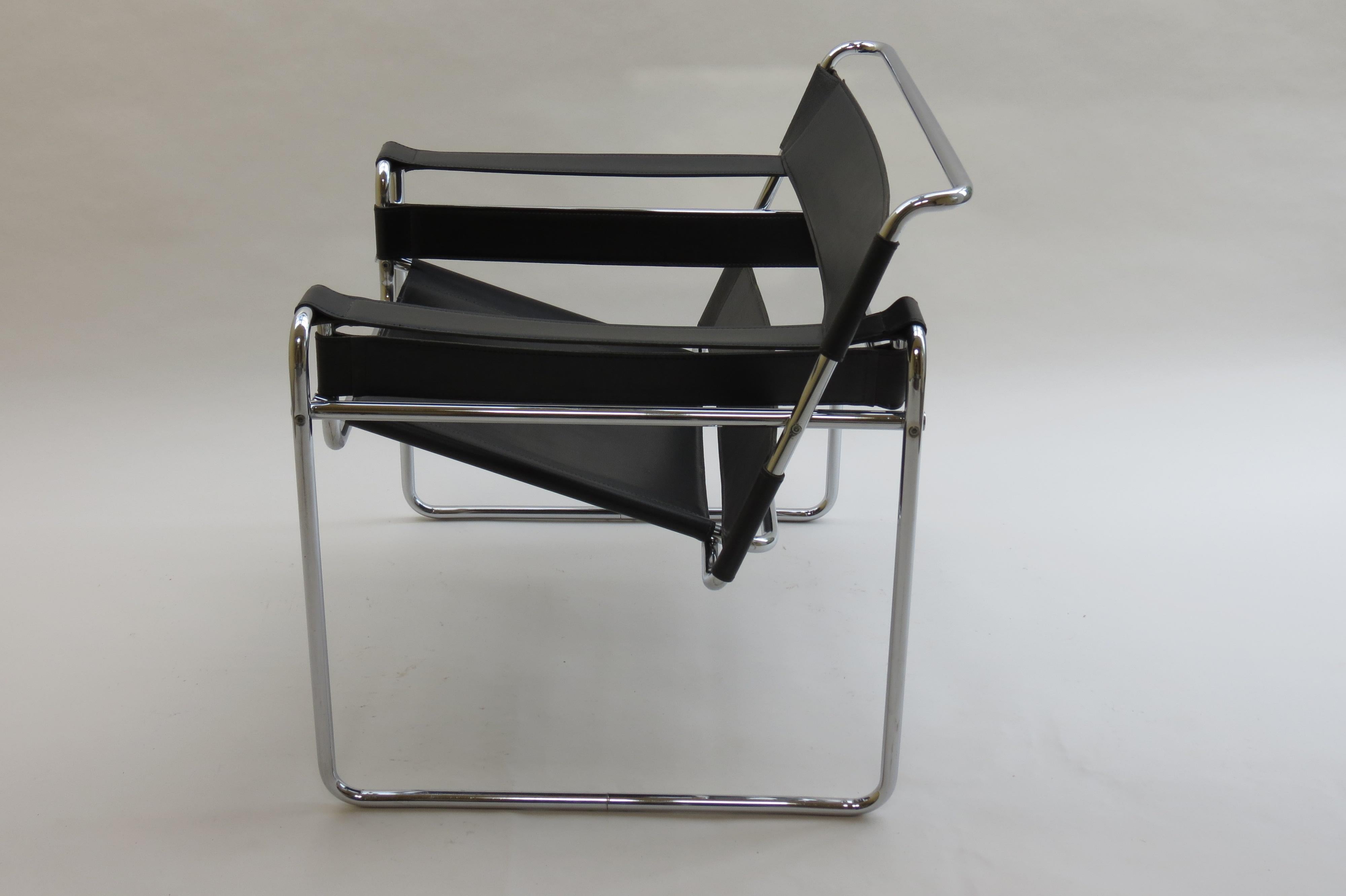 1980s Vintage Wassily B3 Black Leather and Chrome Chair Marcel Breuer 2 Avail B 5