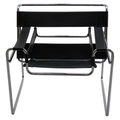 1980s Vintage Wassily B3 Black Leather and Chrome Chair Marcel Breuer