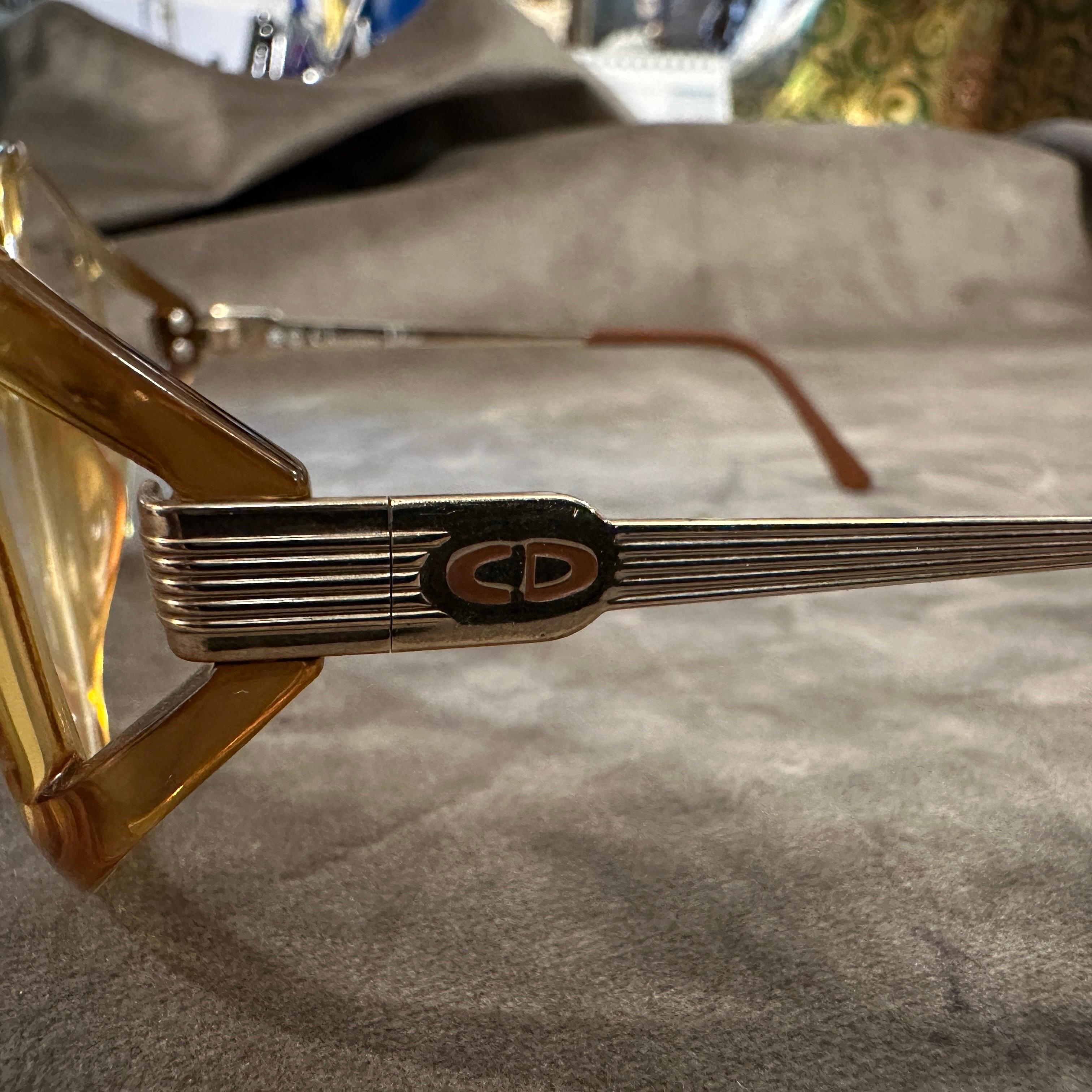 1980er Jahre Vintage Gelb und Light Brown Acetat Brillen von Christian Dior im Angebot 3