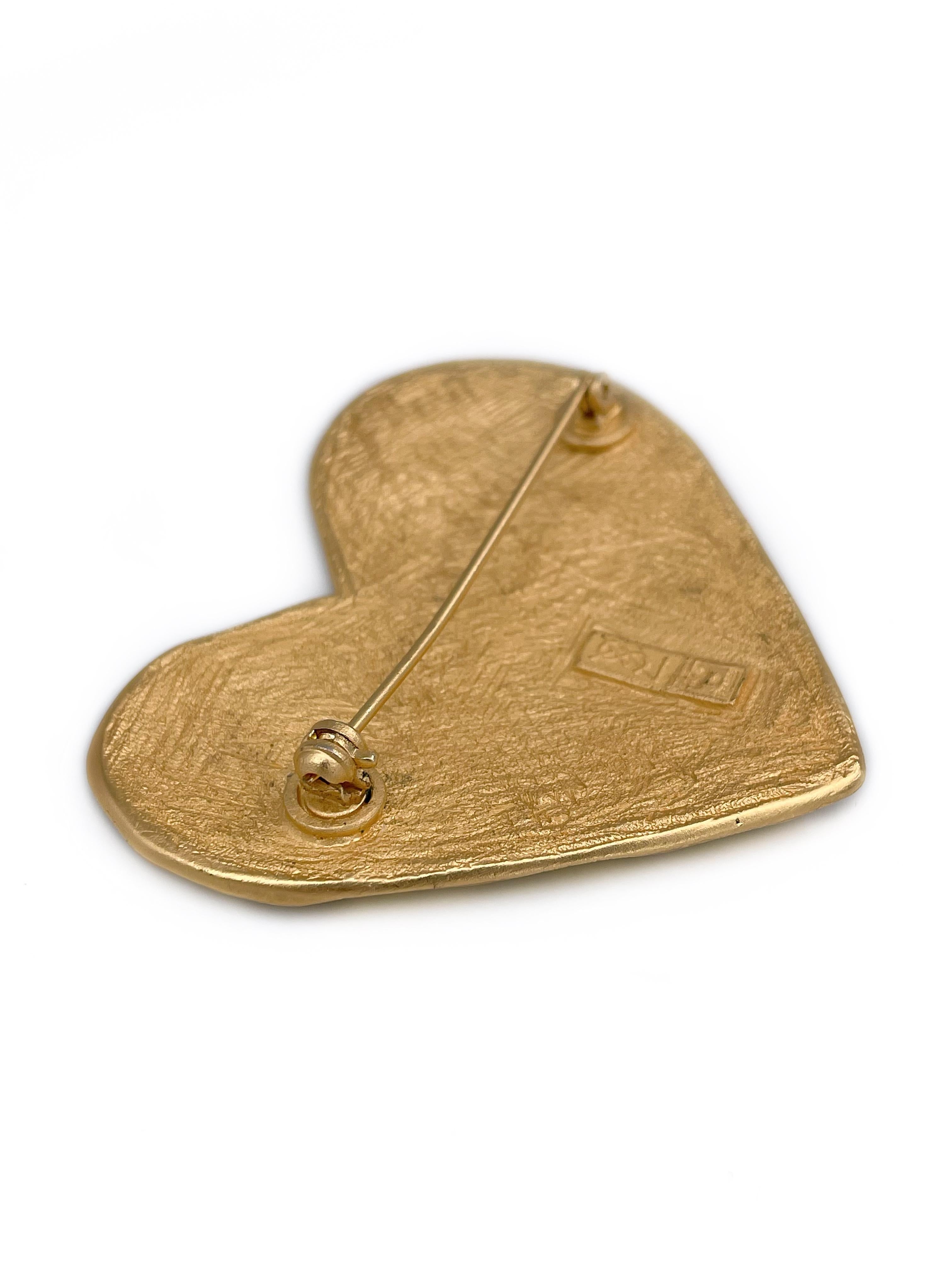 Women's or Men's 1980s Vintage Yves Saint Laurent YSL Gold Tone Textured Pattern Heart Brooch For Sale