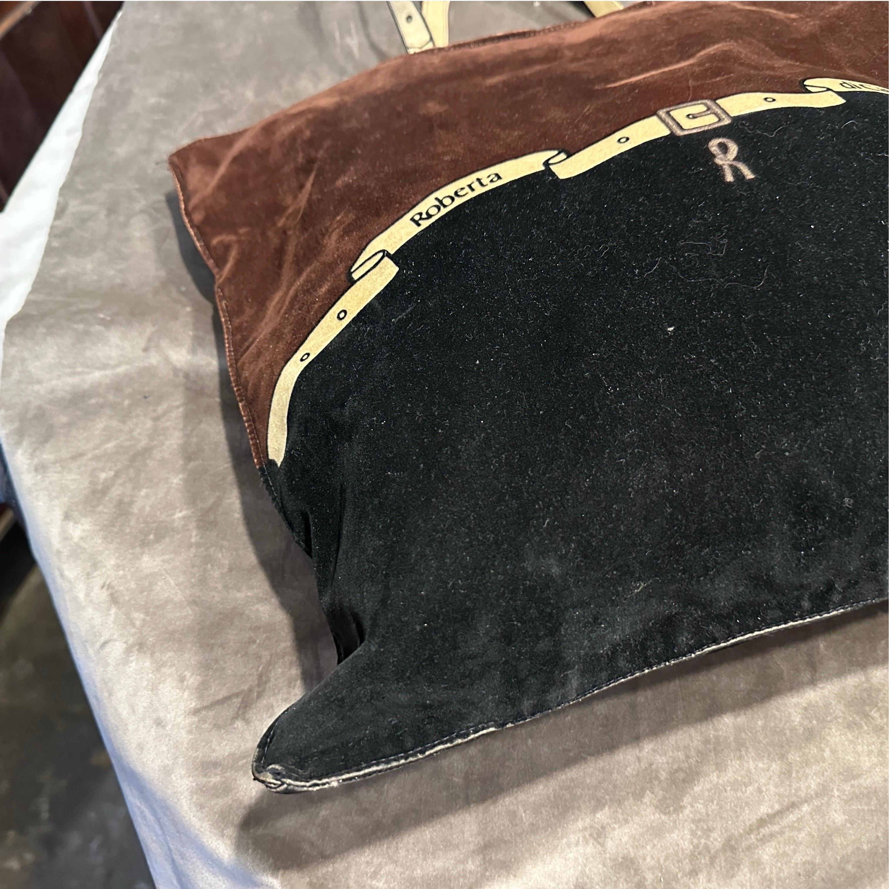 Women's 1980s Vitage Suede Tote Bag by Roberta di Camerino For Sale