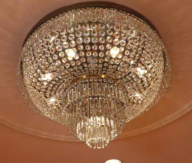 American 1980s Waldorf Astoria Hotel Chandelier Duke of Windsor Suite Flush Mount Crystal For Sale