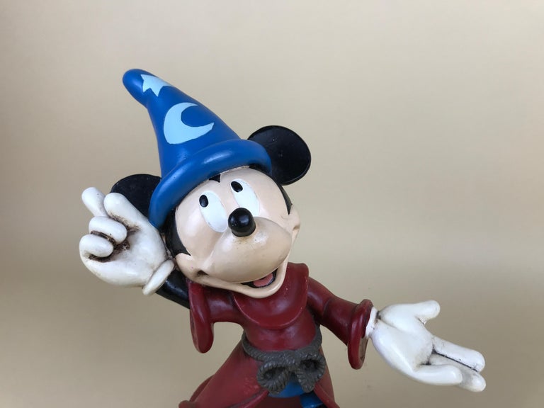 sorcerer mickey garden statue