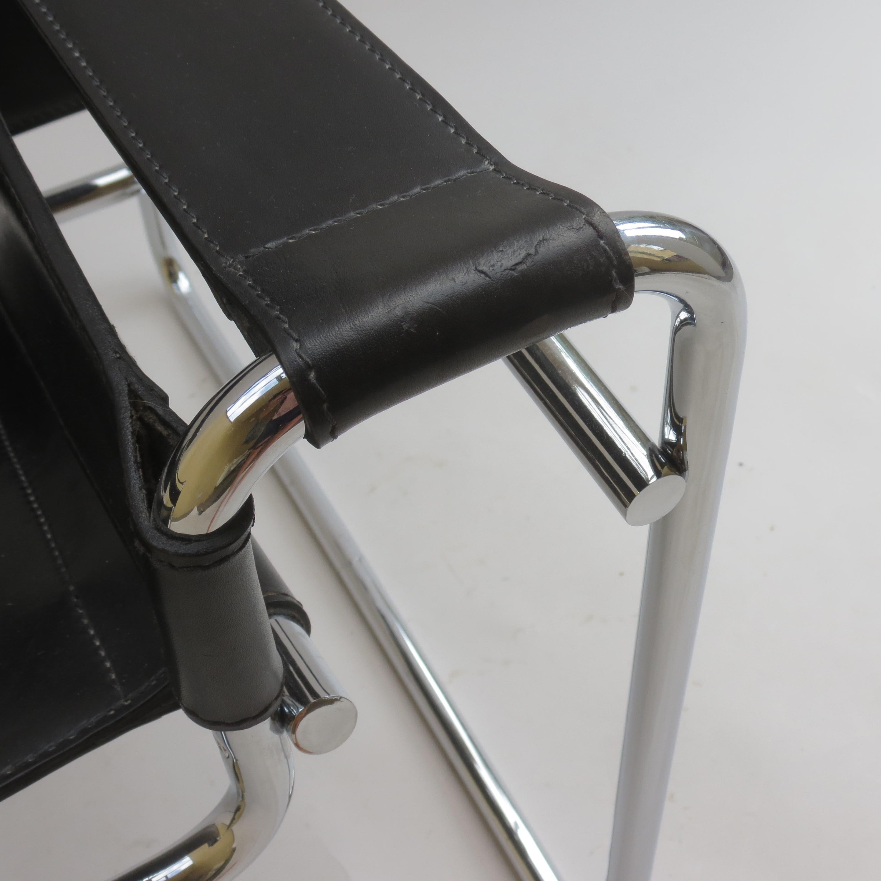 American 1980s Wassily B3 Leather and Chrome Chair Marcel Breuer for Knoll