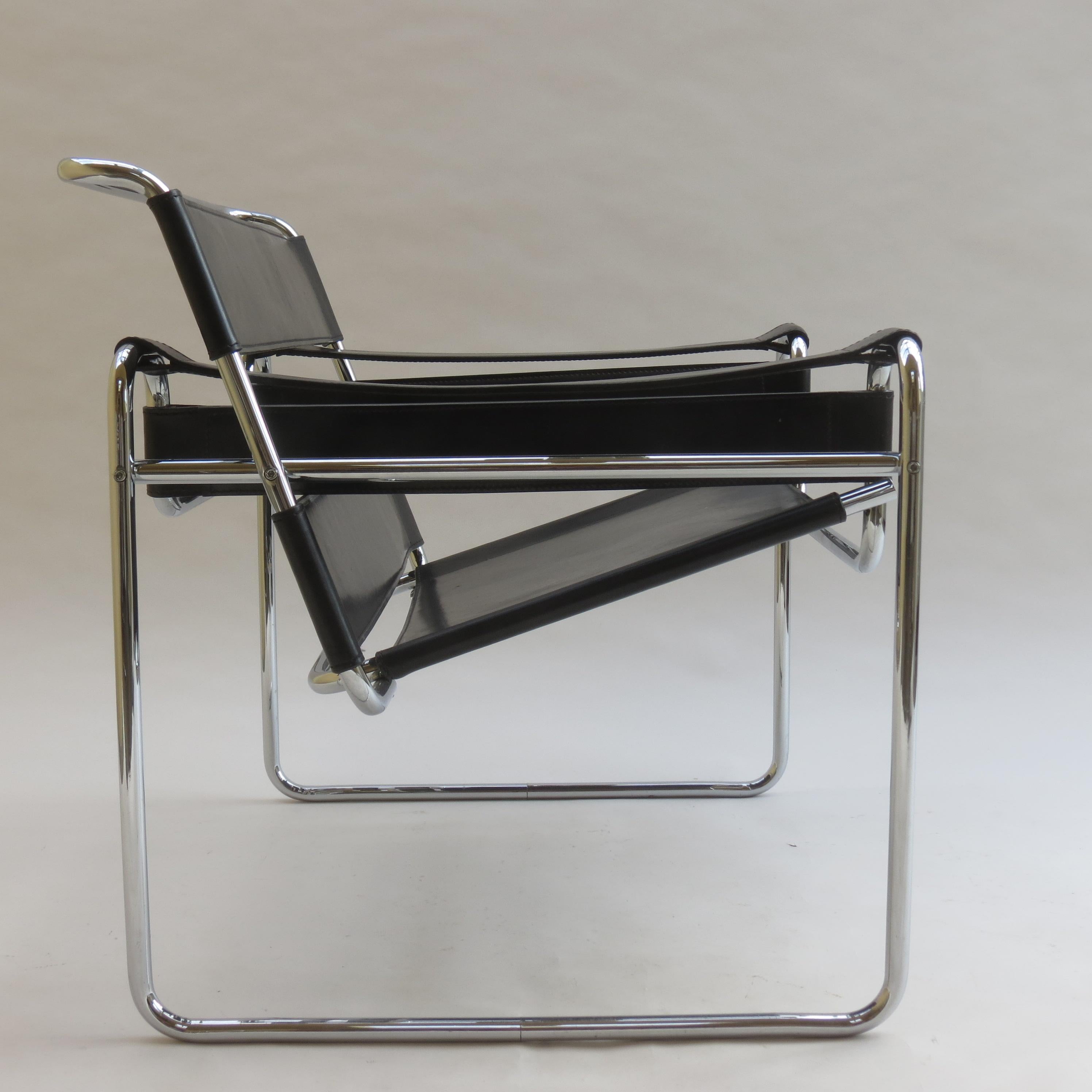 1980s Wassily B3 Leather and Chrome Chair Marcel Breuer for Knoll In Good Condition In Stow on the Wold, GB
