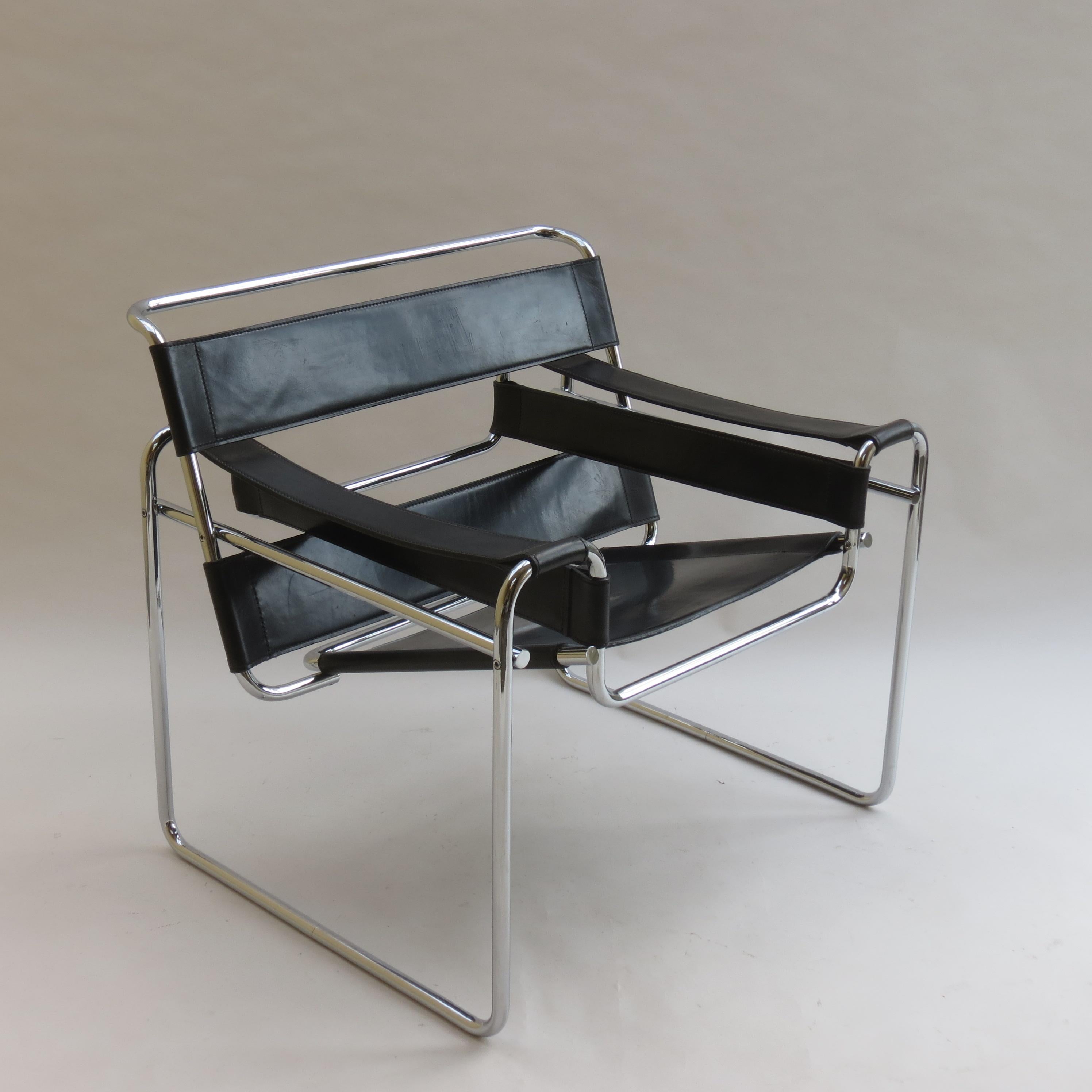 20th Century 1980s Wassily B3 Leather and Chrome Chair Marcel Breuer for Knoll