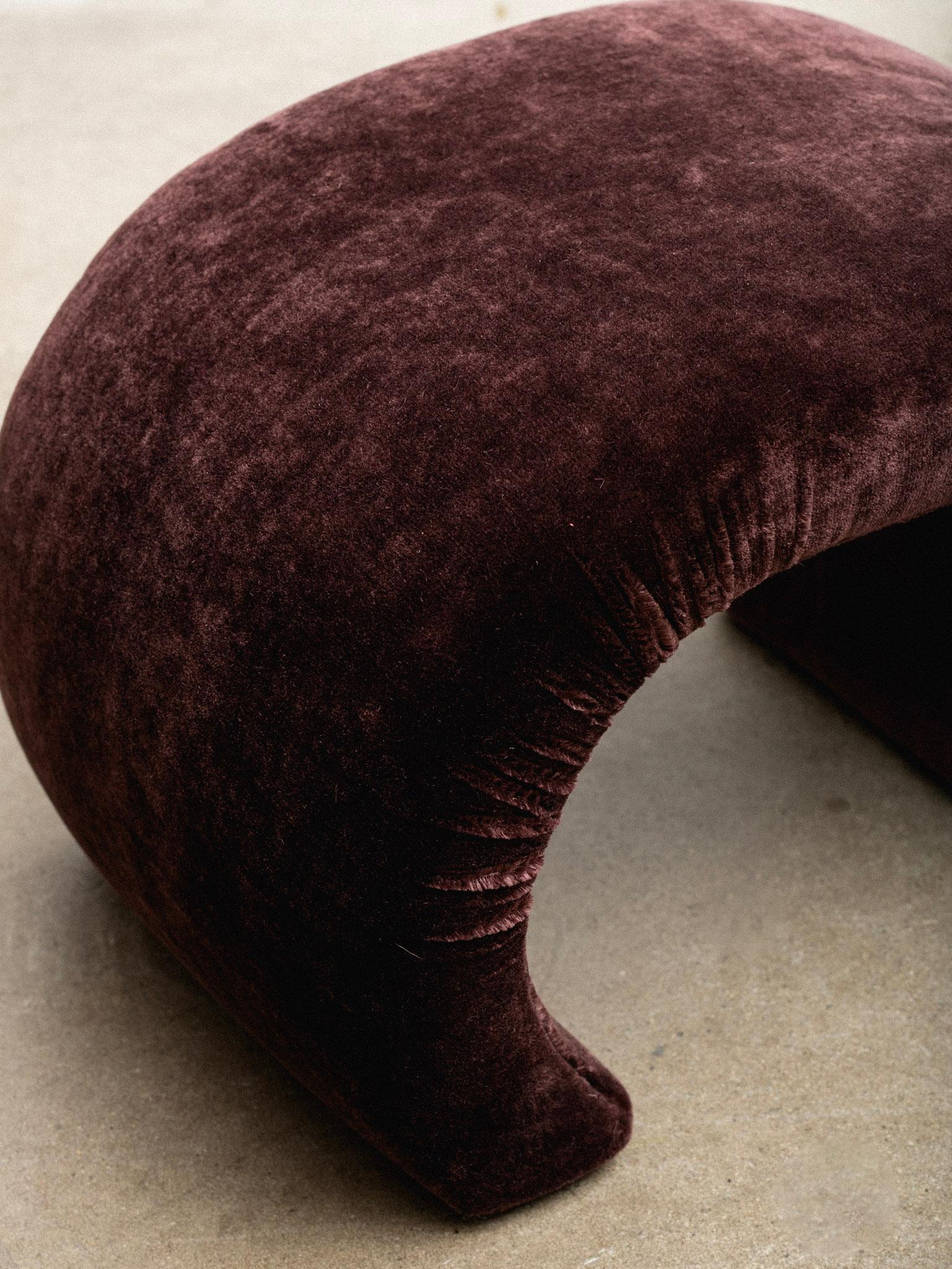 1980s Waterfall Bench in Mohair For Sale 3