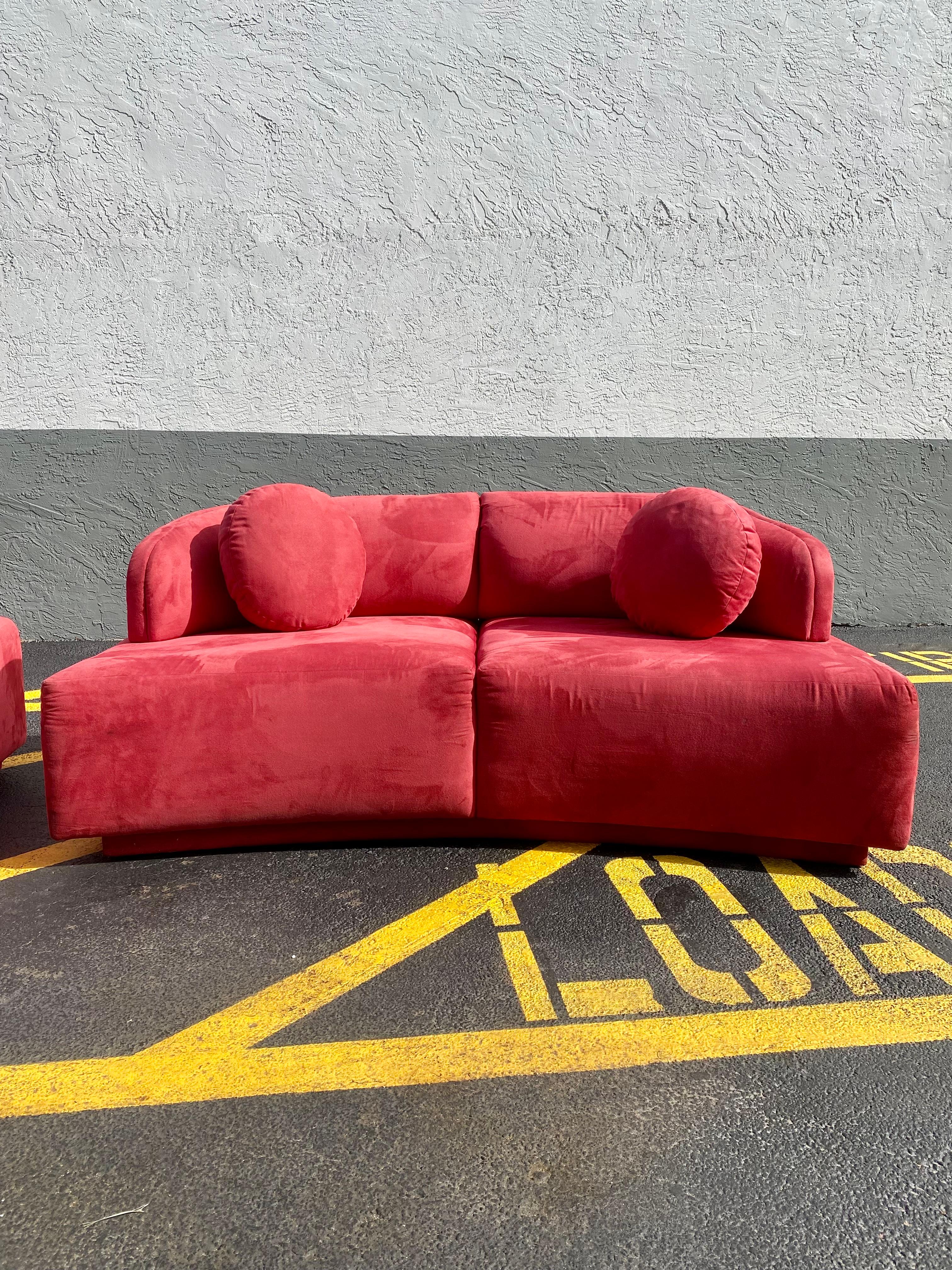 1980s Sculptural Weiman Red Cloud Sofa Loveseat, Set of 2 In Good Condition For Sale In Fort Lauderdale, FL