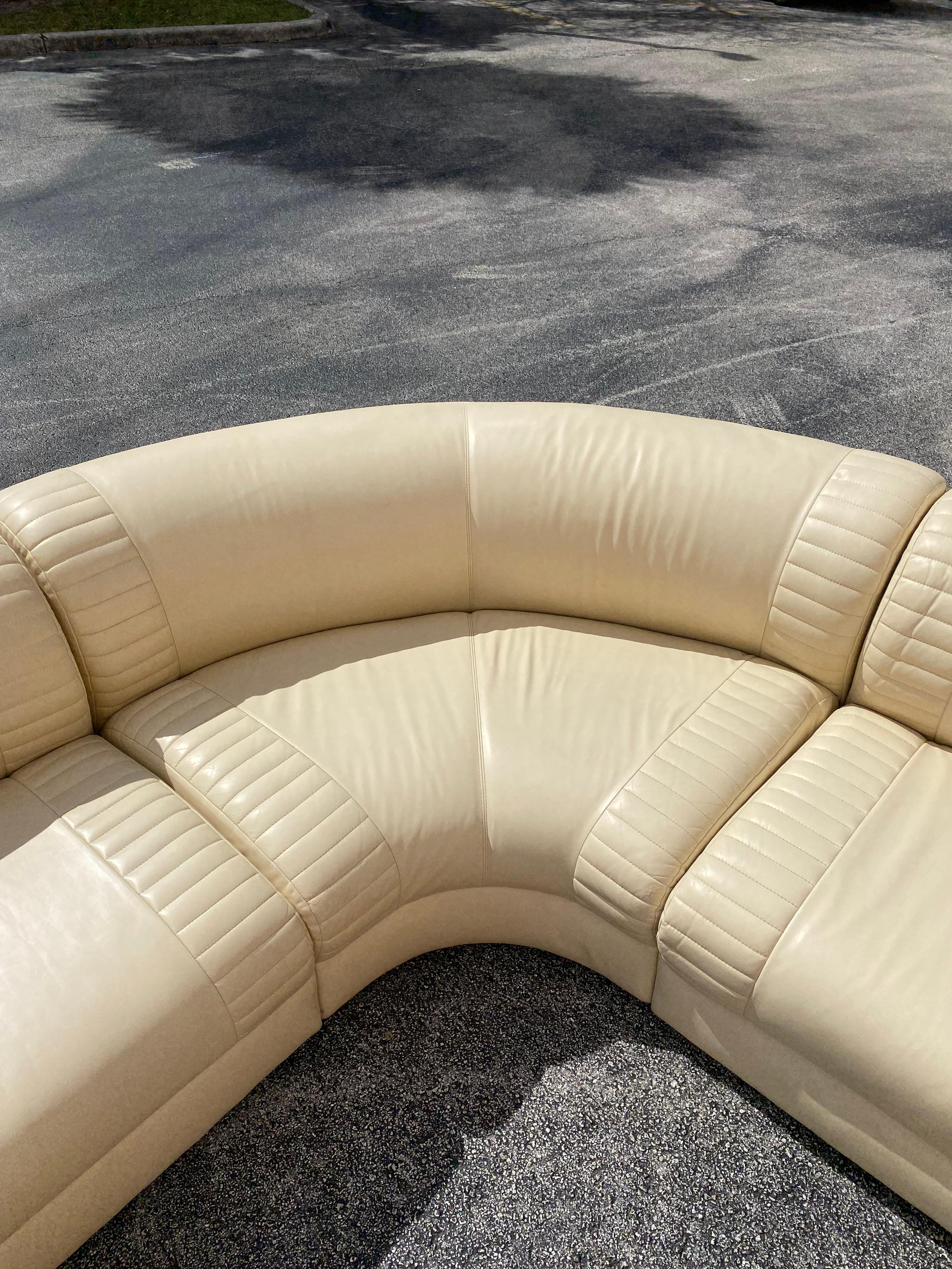 1980s Weiman Serpentine Modular Beige Leather Sectional 10
