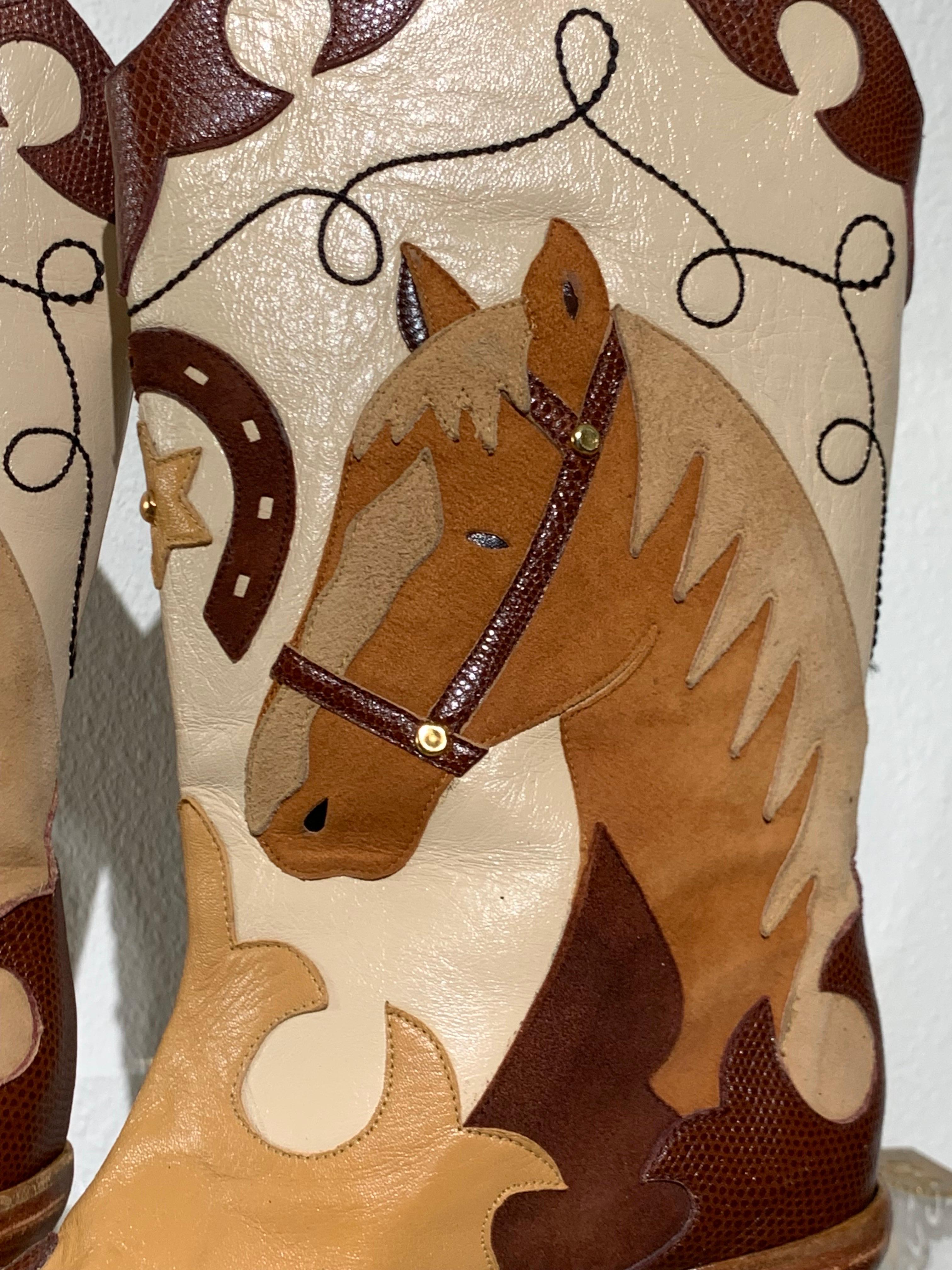 1980s Western Cowboy Horse Motif Short Boots w Leather Applique Design For Sale 7