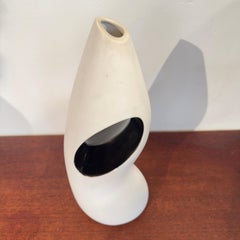 1980er Weiße und schwarze Keramikvase mit abstraktem Design von Fos Italy