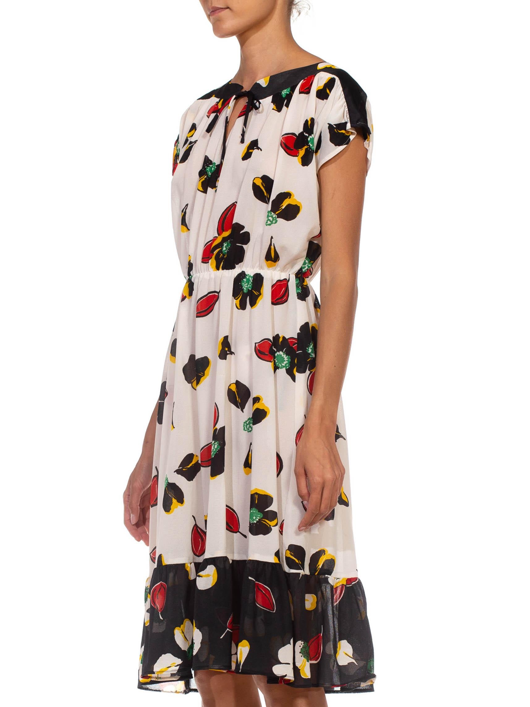 1980S White, Black & Red Floral Print Spaghetti Strap Sun Dress In Excellent Condition In New York, NY