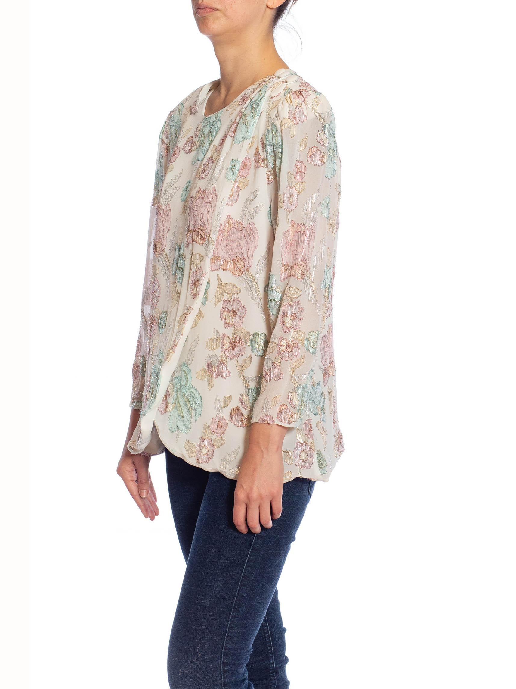 1980S White Blue & Pink Rayon Lurex Fil Coupé Pastel Floral Blouse In Excellent Condition For Sale In New York, NY