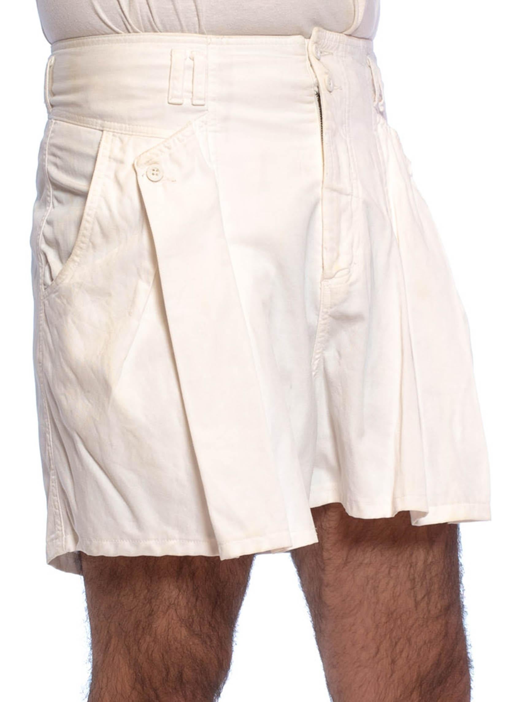 1980'S Weißer Baumwollköper mit hoher Taille und Plissee  Shorts