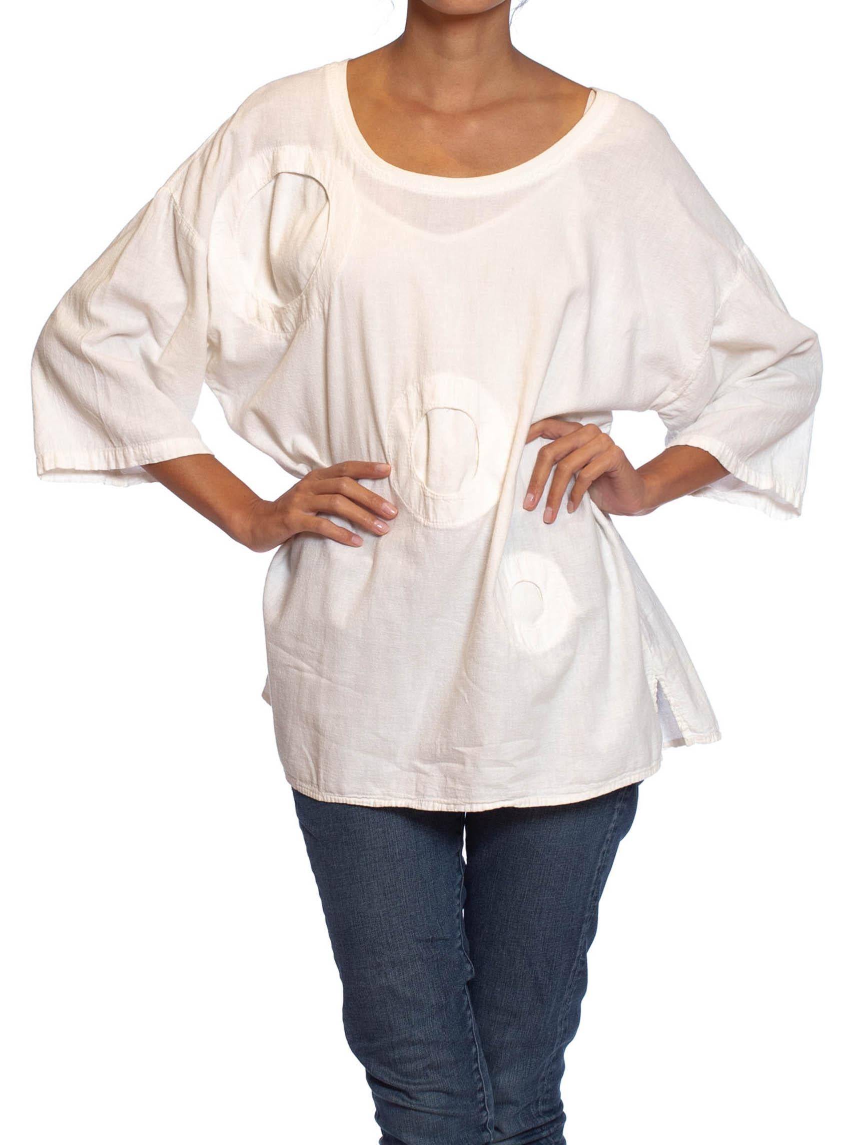 1980S White Cotton Woven Oversized  T-Shirt With 3D Circles For Sale 4