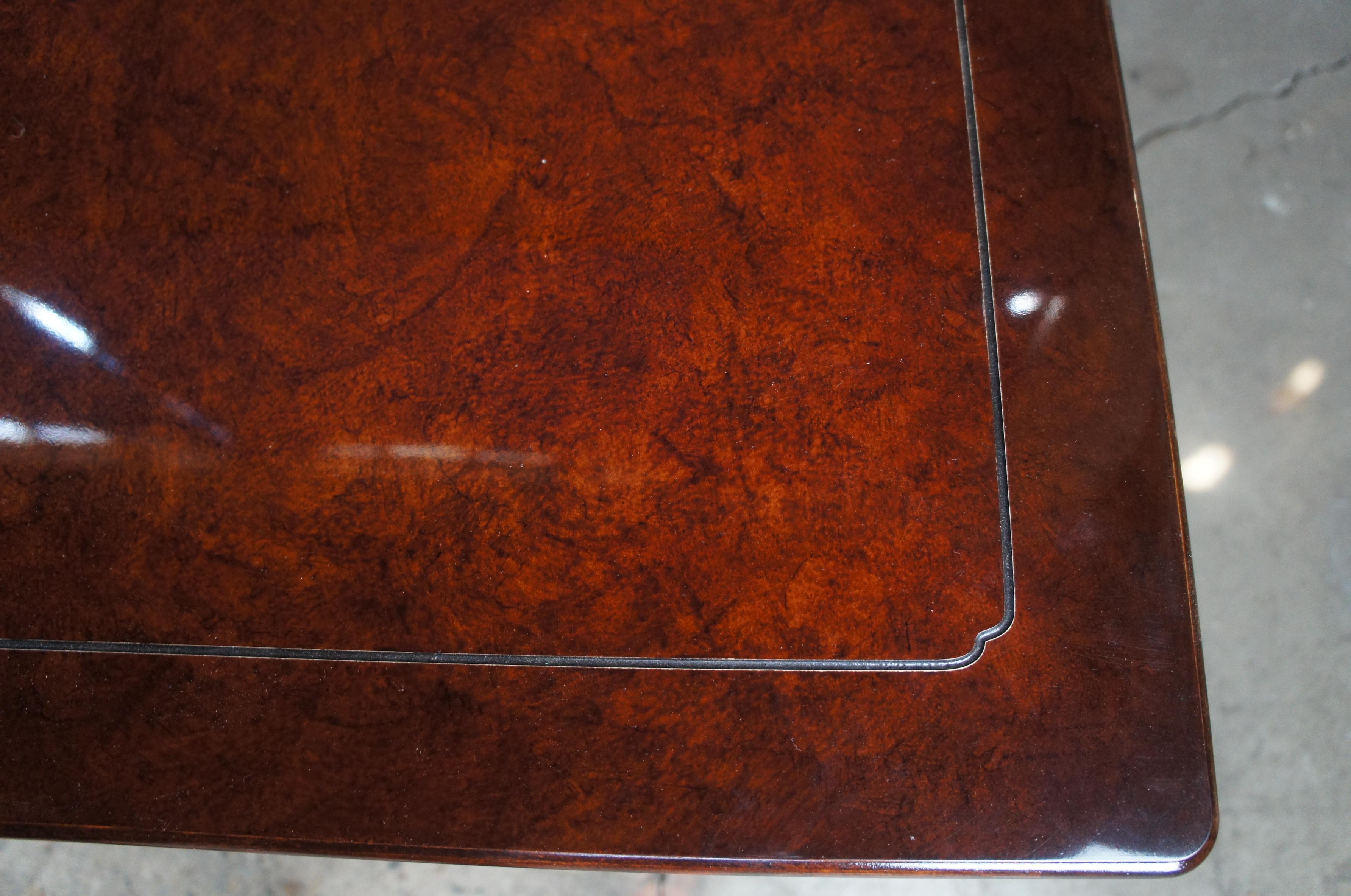 1980s White Furniture Mahogany & Burl Mandarin Chinoiserie Ming Dining Table en vente 5