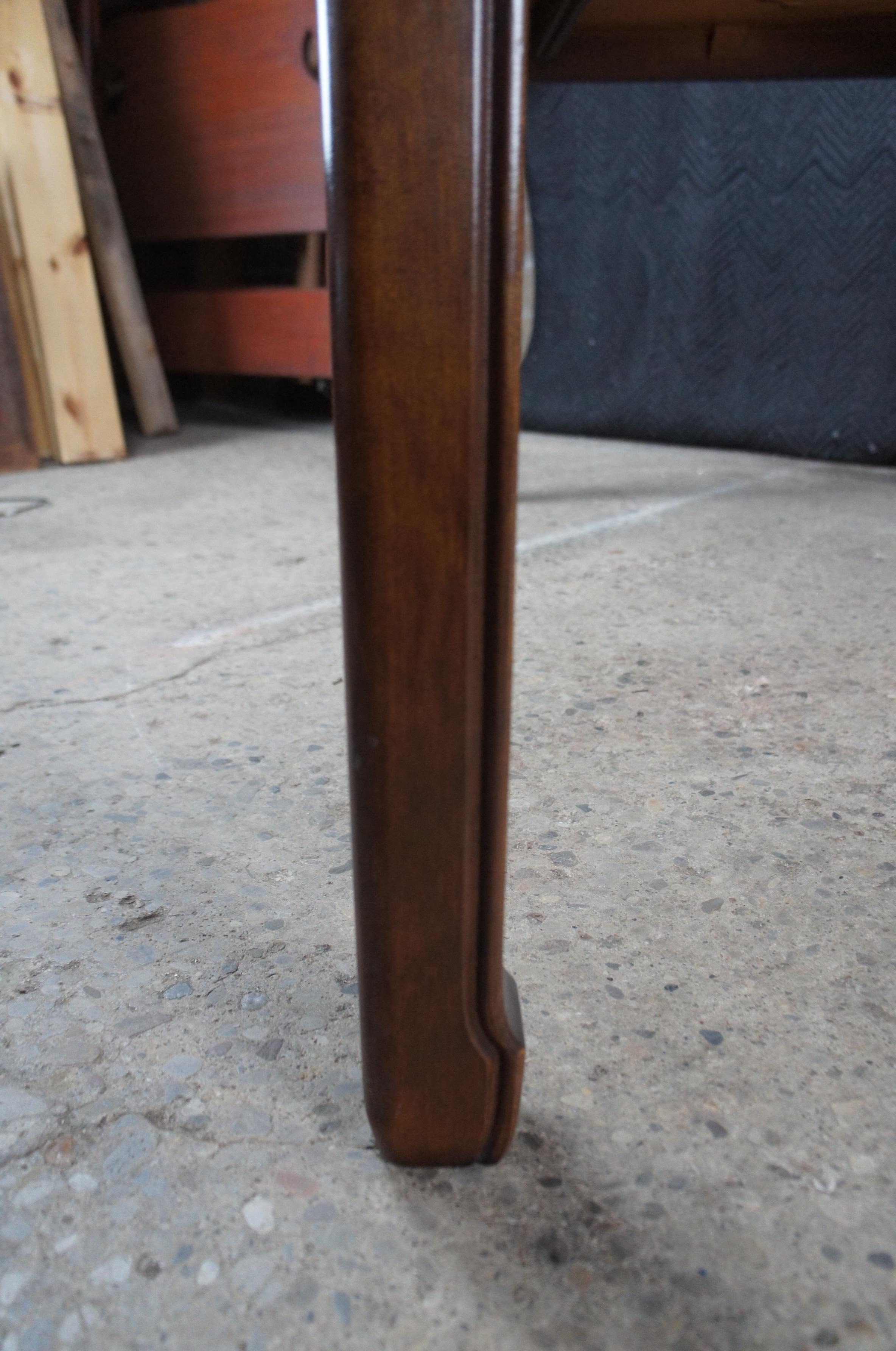 1980s White Furniture Mahogany & Burl Mandarin Chinoiserie Ming Dining Table en vente 2