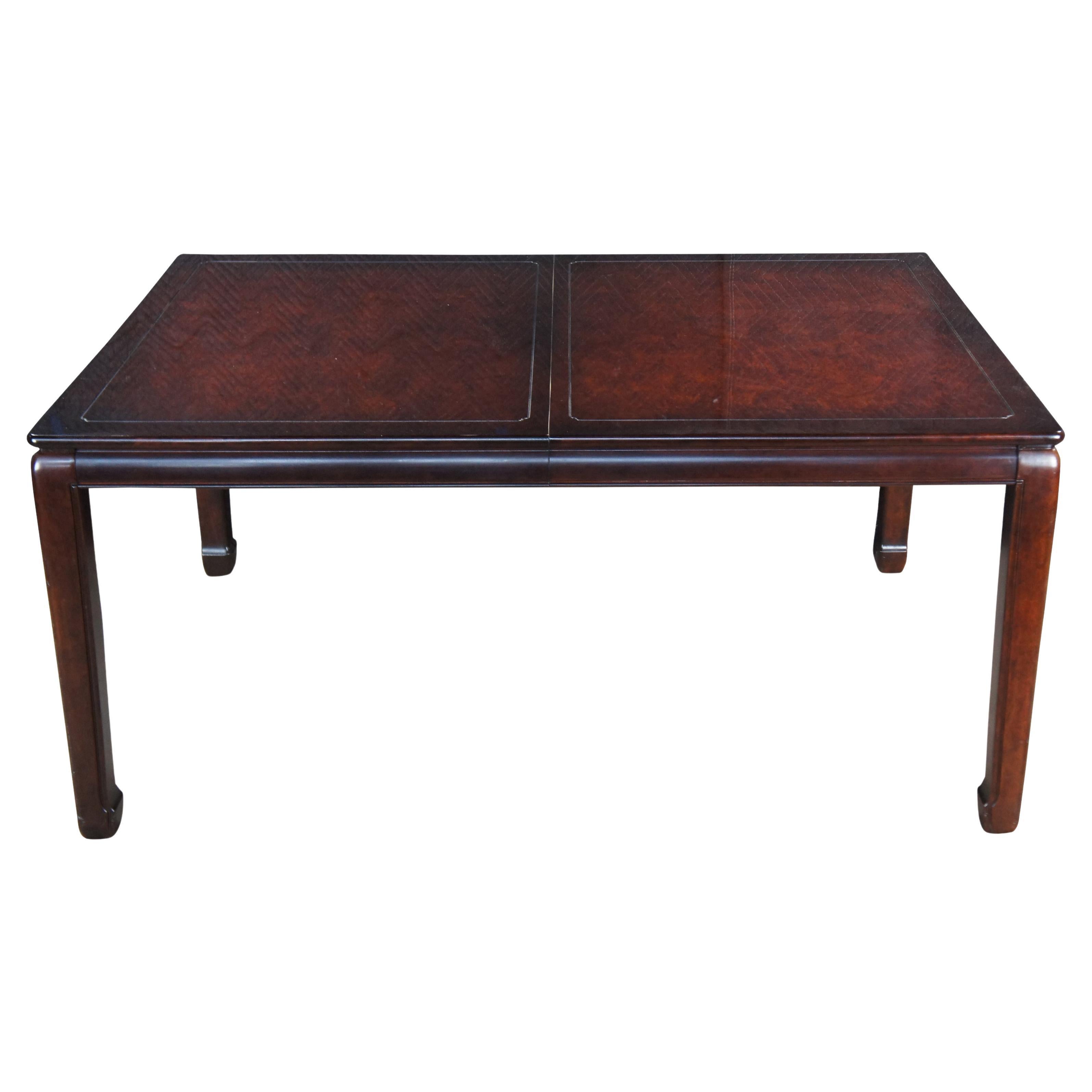 1980s White Furniture Mahogany & Burl Mandarin Chinoiserie Ming Dining Table en vente