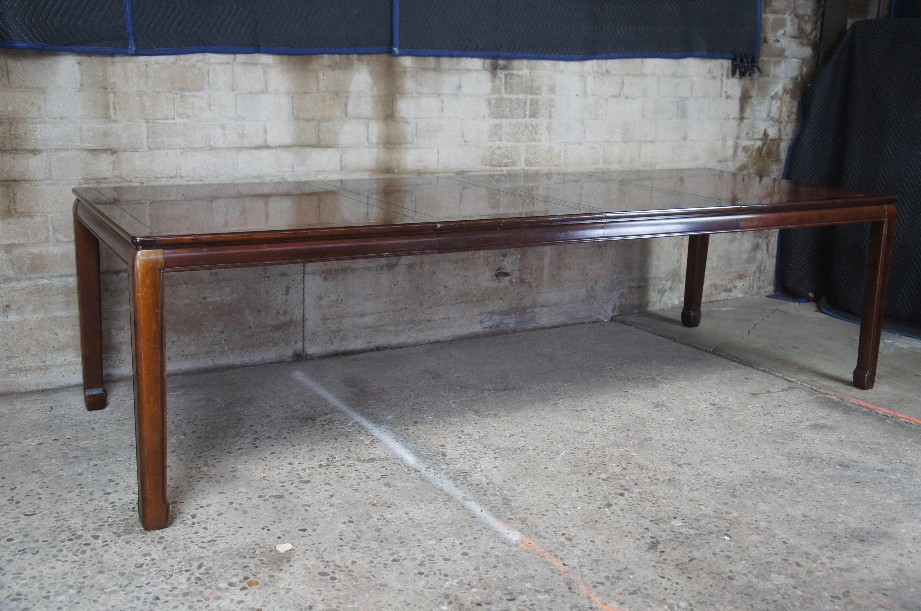 1980s White Furniture Mahogany & Burl Mandarin Ming Dining Table Chinoiserie In Good Condition In Dayton, OH