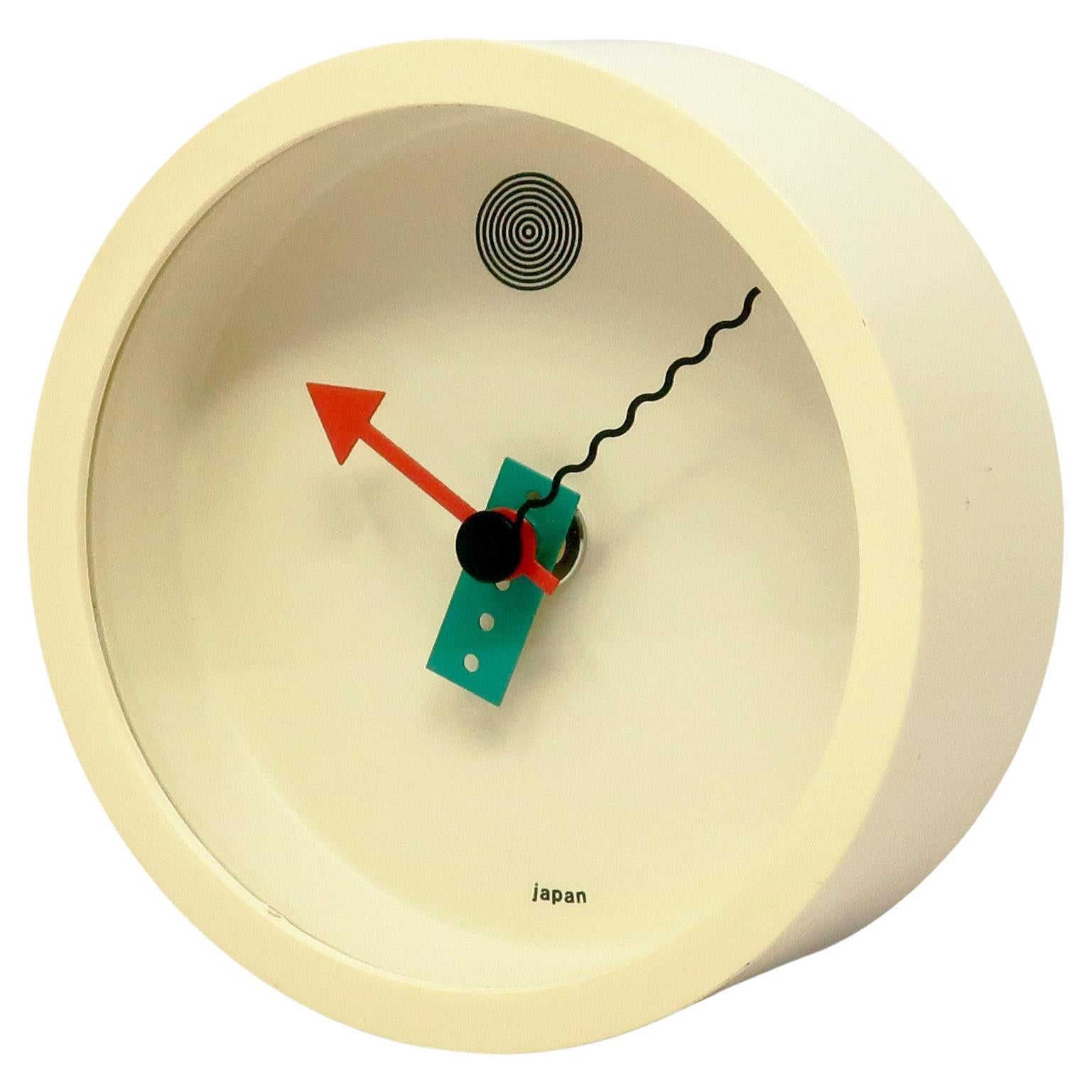 Orologio da parete postmoderno bianco degli anni '80 di Shohei Mihara per Wakita