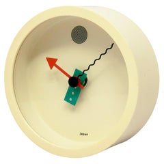 Horloge murale postmoderne blanche des années 1980 de Shohei Mihara pour Wakita