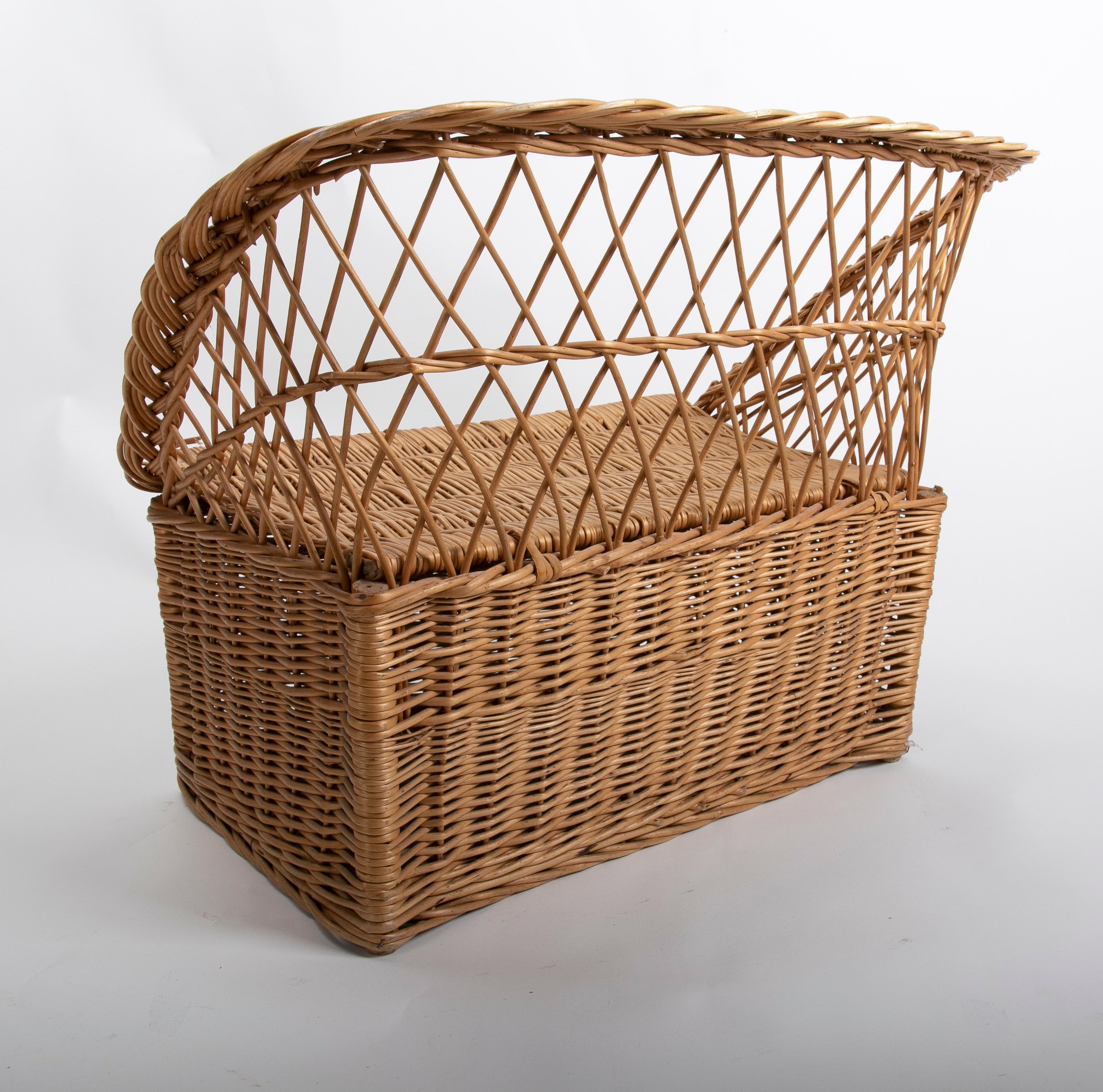 20th Century 1980s Wicker Sofa for Children with Folding Seat  For Sale