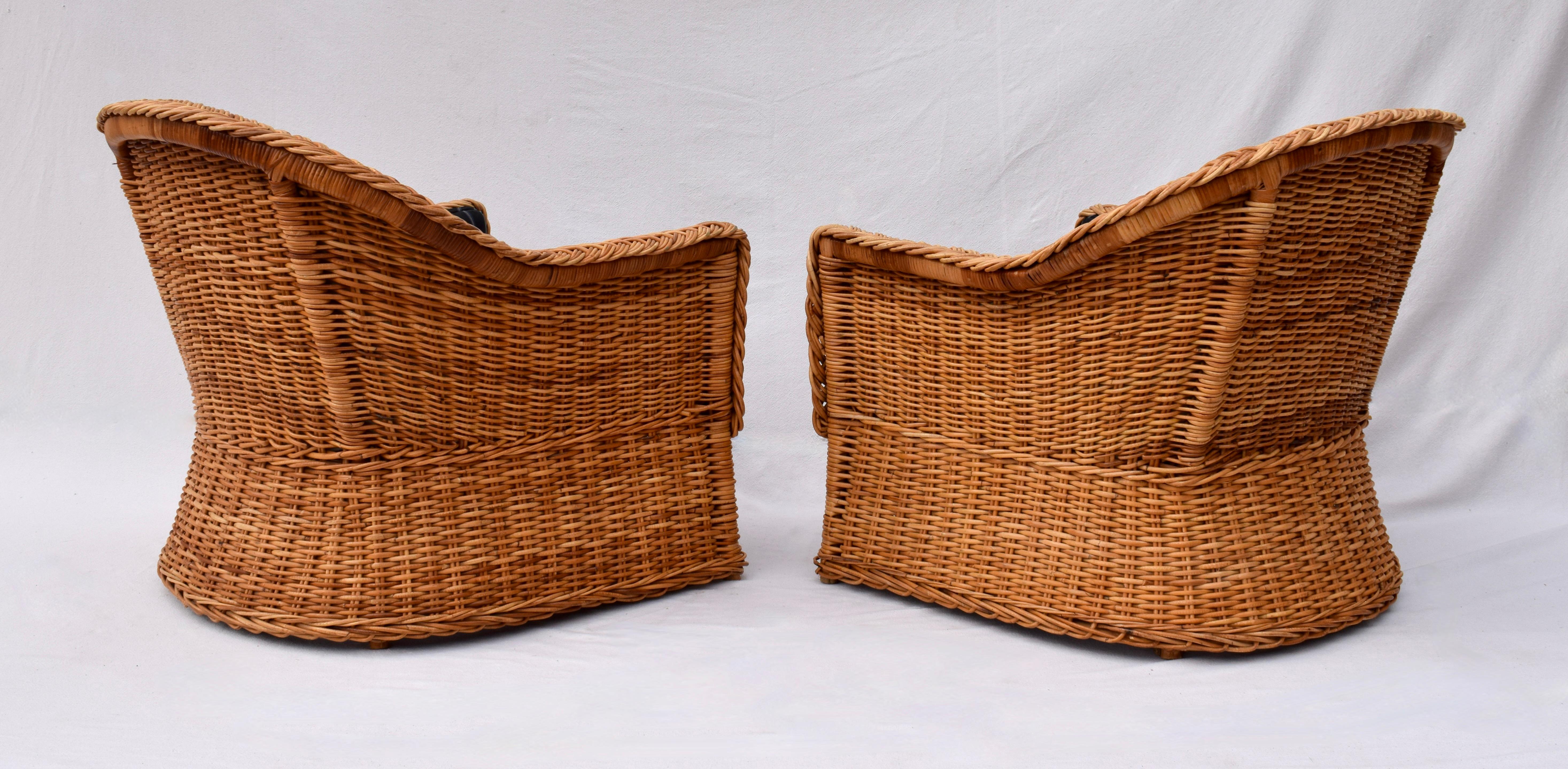 1980's Wicker Works Braided Rattan Club Chairs, Pair In Good Condition For Sale In Southampton, NJ