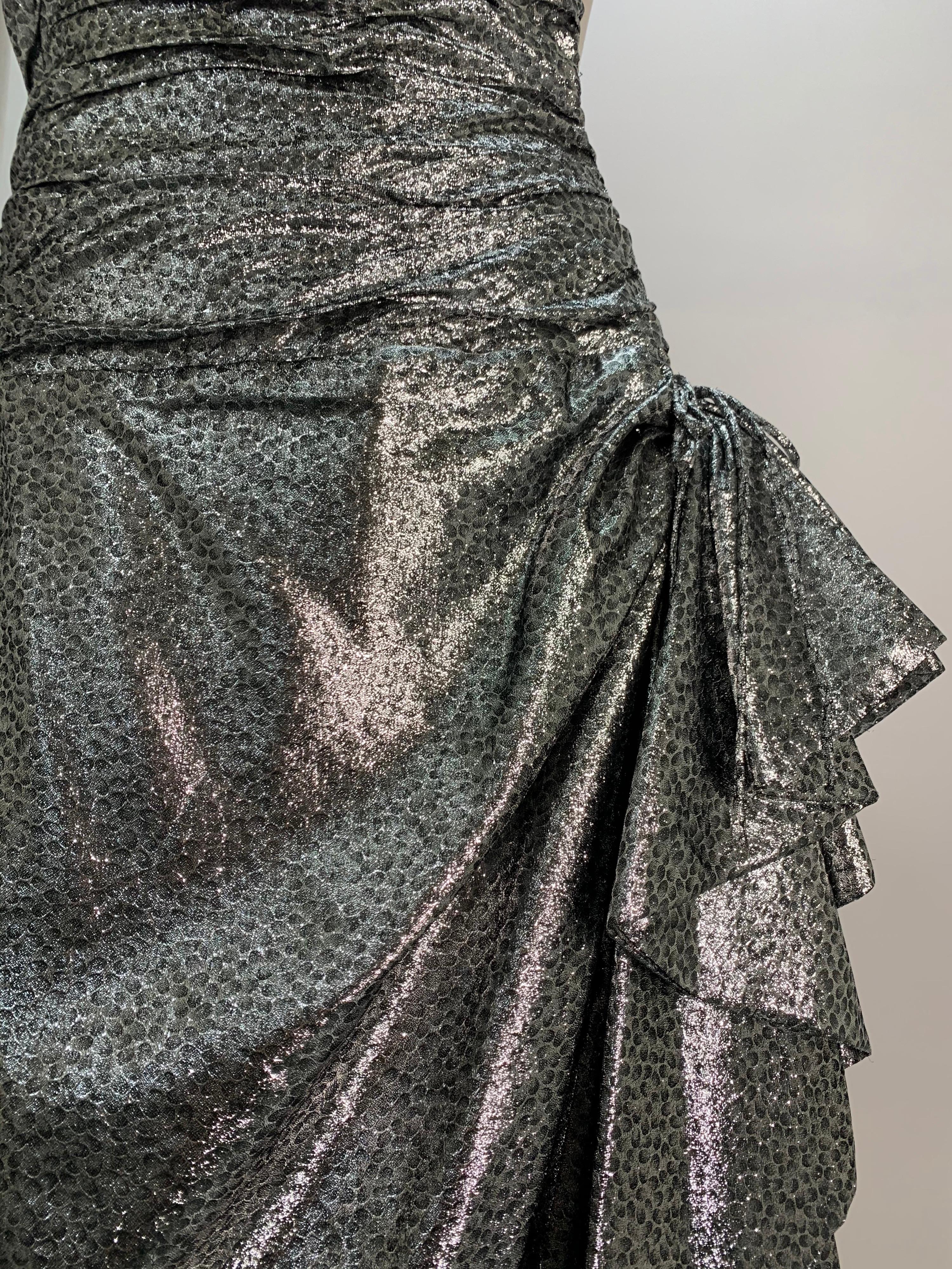 1980s William Travilla Strapless Corset-Bodice Gown in Silver Lame w/ Foulard For Sale 7