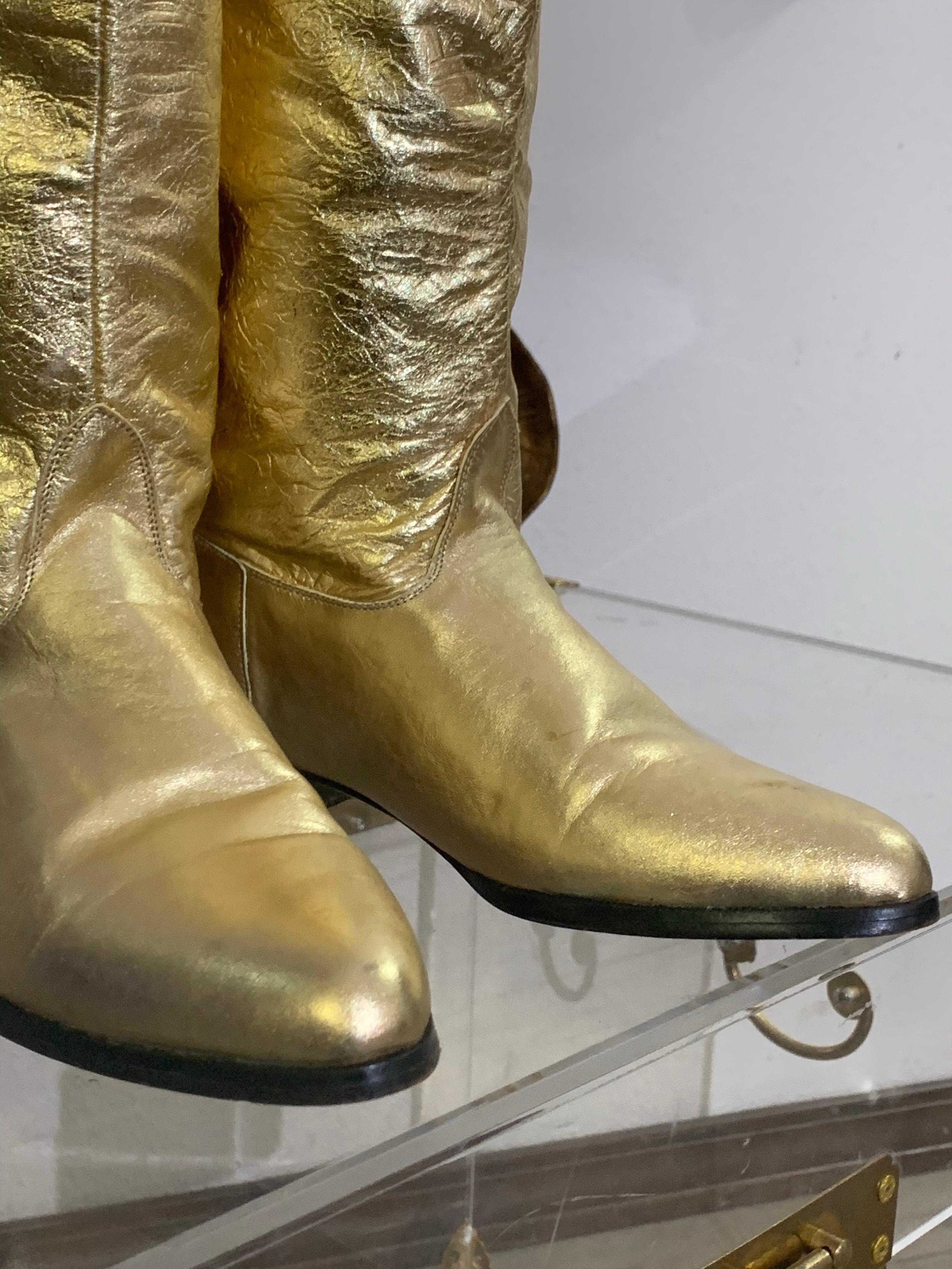 Stivali occidentali metallizzati dorati da donna degli anni '80 in pelle morbida e rilassata misura 7 1/2 B. in vendita 3