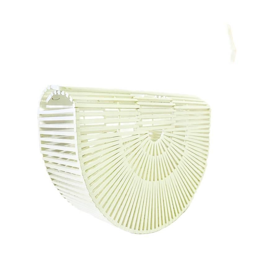 1980s Wooden White Slat Basket Top Handle Half Moon Beach bag For Sale