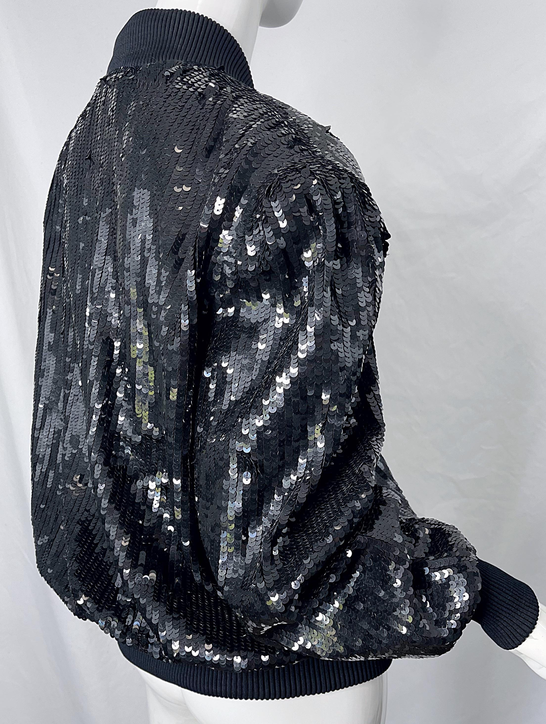 1980s XL Black Fully Sequin Beaded Silk Vintage 80s Bomber Jacket Large Size In Excellent Condition For Sale In San Diego, CA
