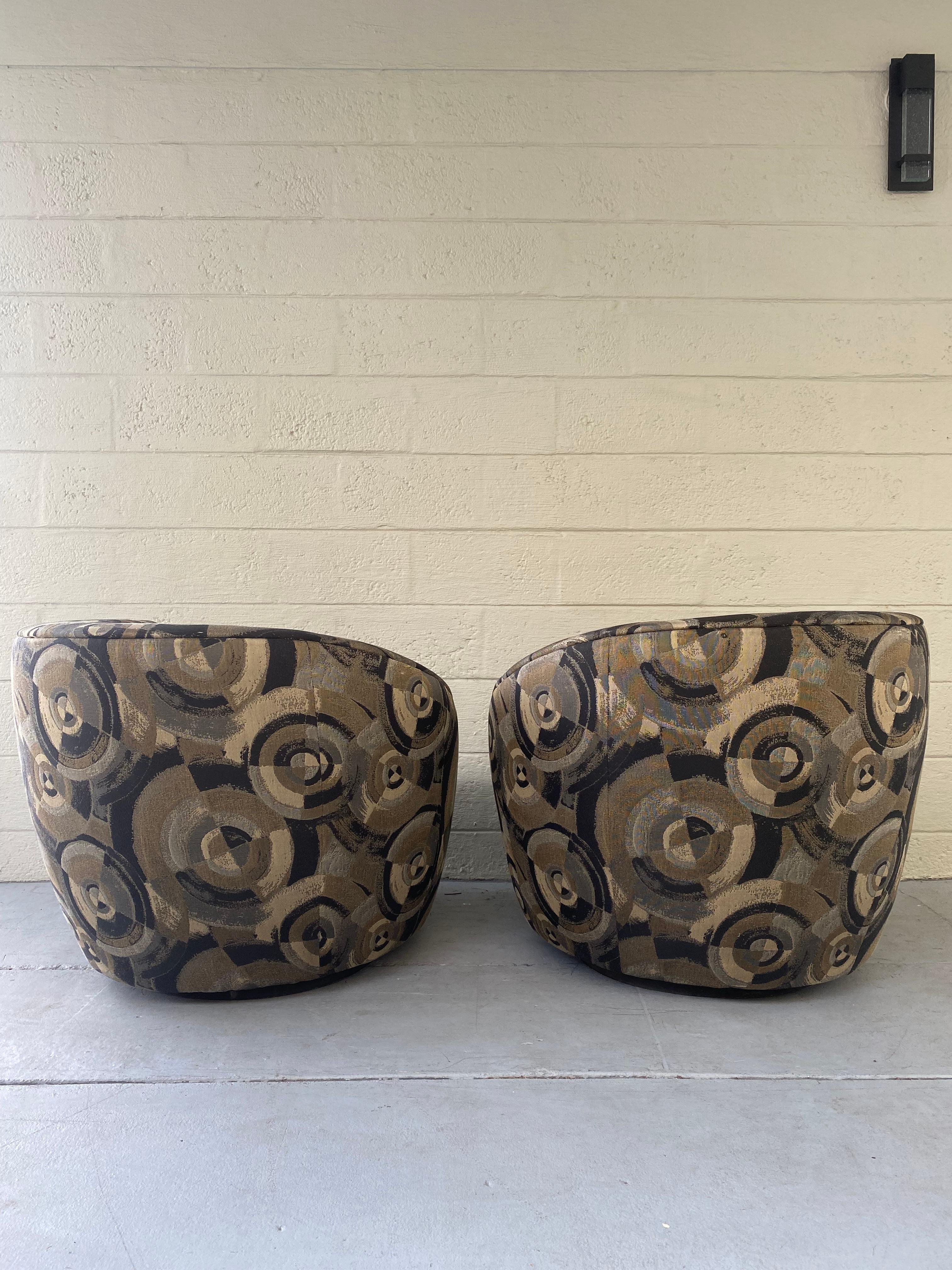 1980s XL Nautilus Abstract Weiman Sculptural Swivel Chairs, Set of 2 In Good Condition For Sale In Fort Lauderdale, FL